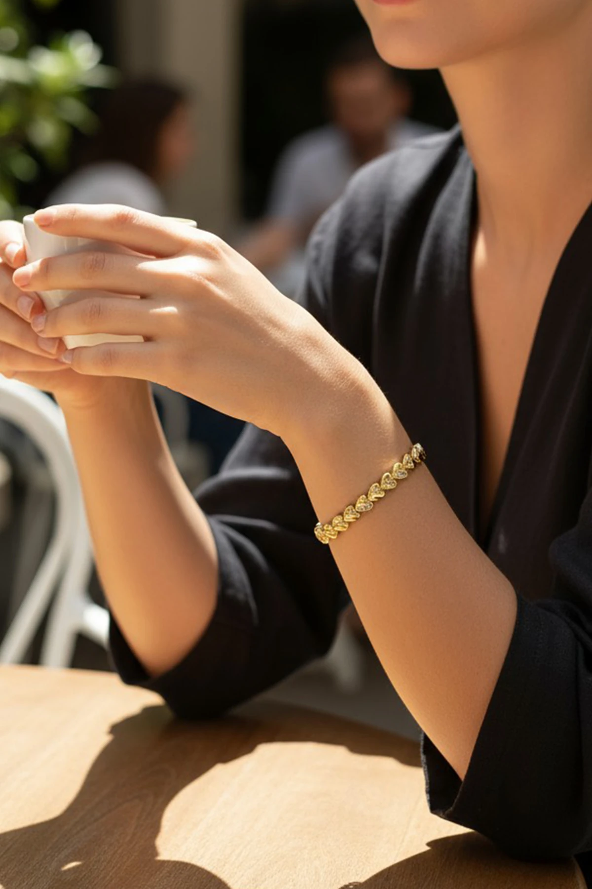 Kalp Figürlü Zirkon Taşlı Xuping Kararmaz Gold Bileklik – 14K Görünümlü, Zarif ve Işıltılı Tasarım