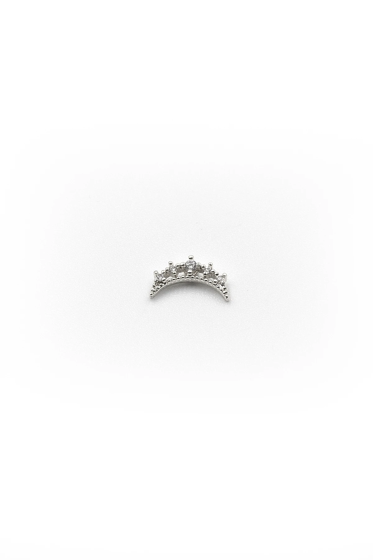 Gümüş Işıltılı Ay Model Tragus & Helix Piercing – Anti Alerjik, Kararma Yapmaz, 8 mm Bar