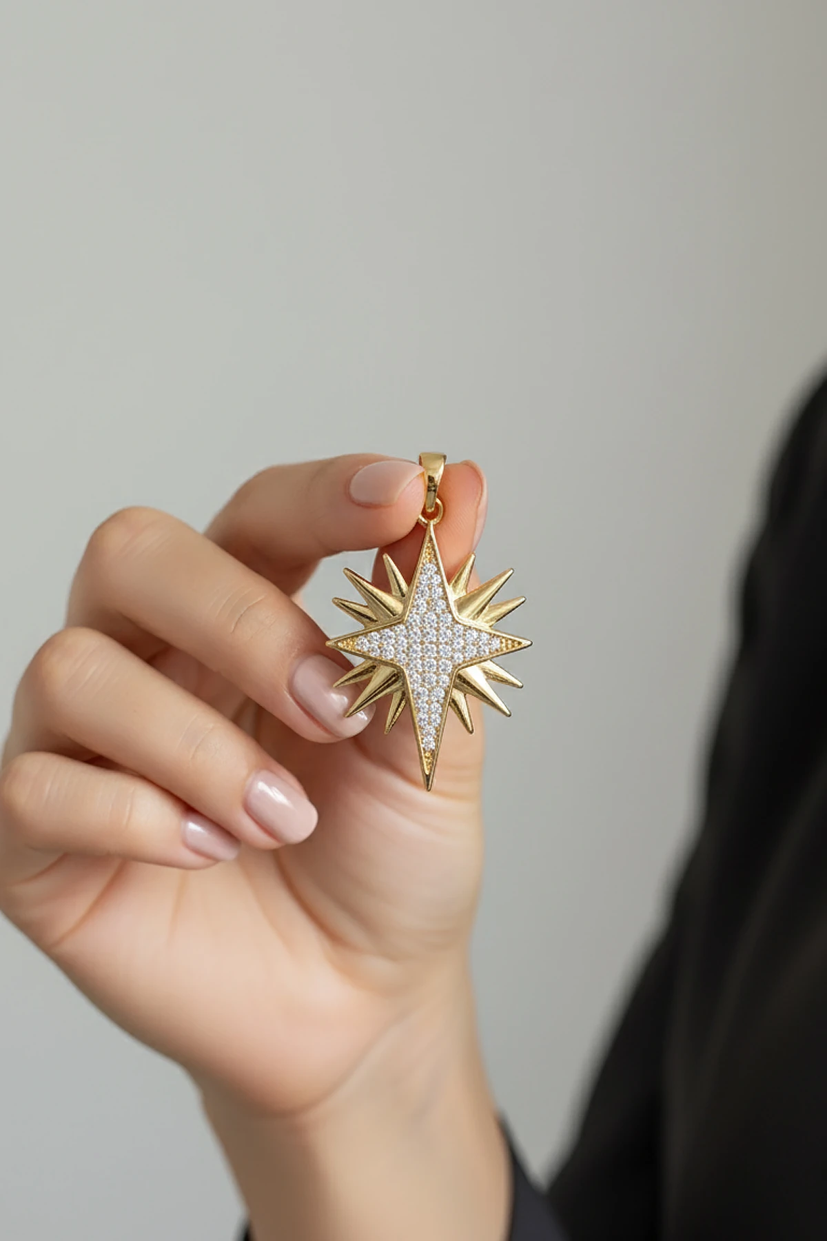 Kuzey Yıldızı Model Zirkon Taşlı Xuping Kararmaz Kolye Ucu - Gold