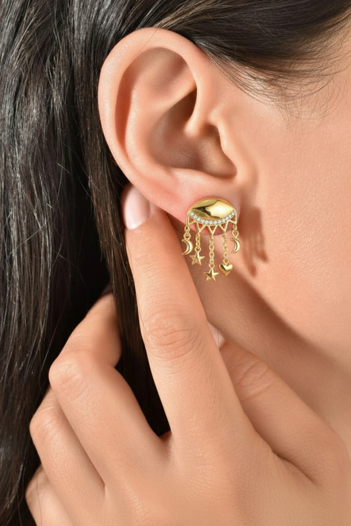 Ay Yıldız ve Kalpli Sallantılı Küpe - Gold