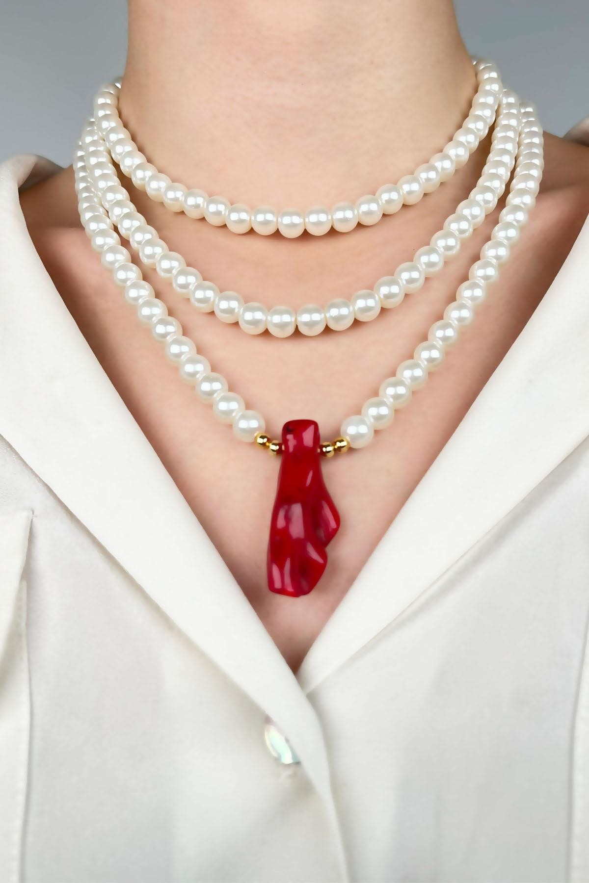 Natural Coral Ended Triple Row Design Pearl Necklace - Red