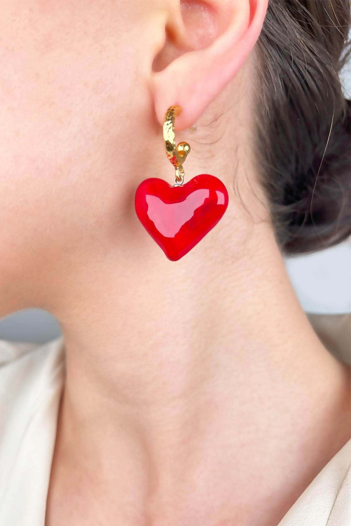 Glass Coral Red Heart Earrings - Gold