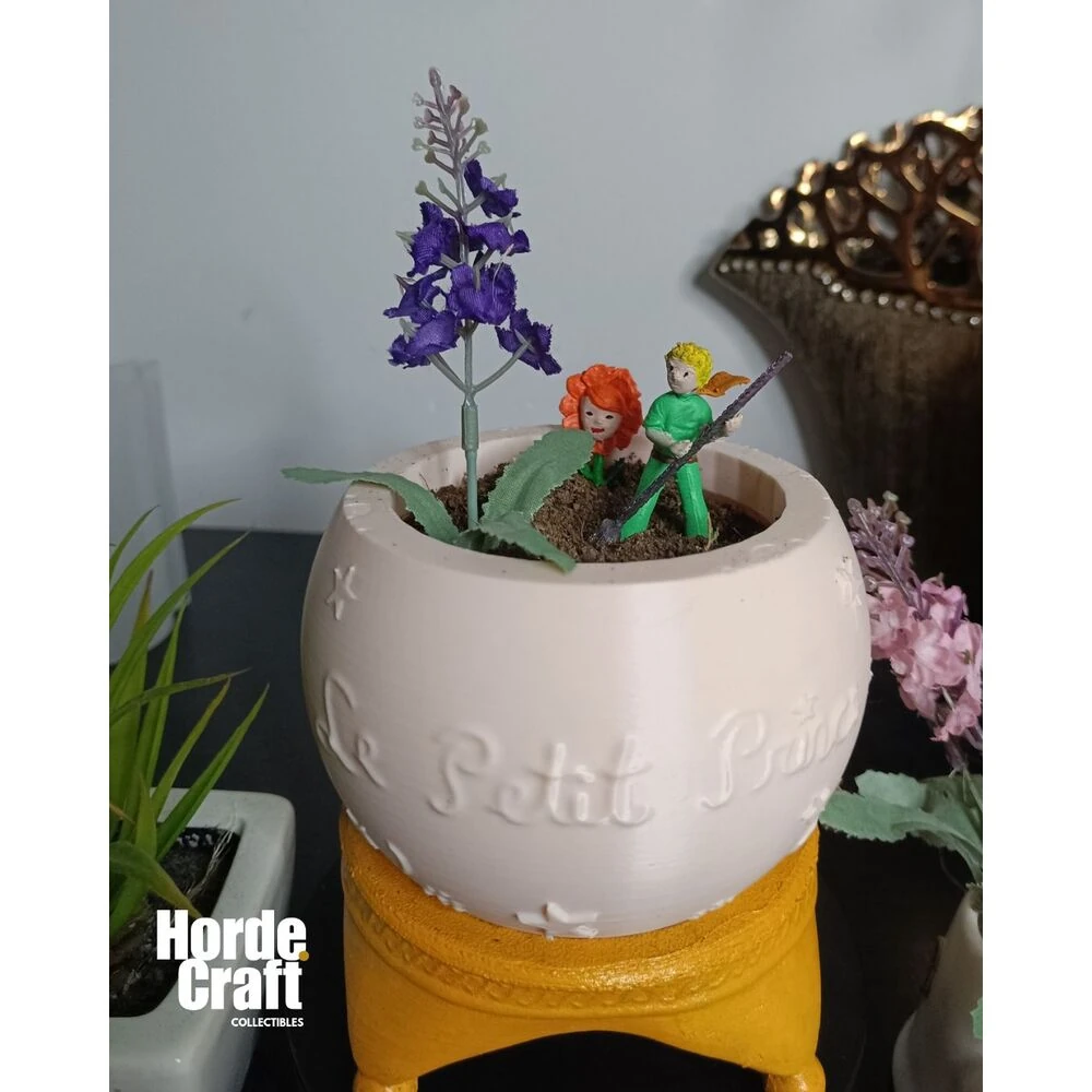 Küçük prens dekoratif saksı