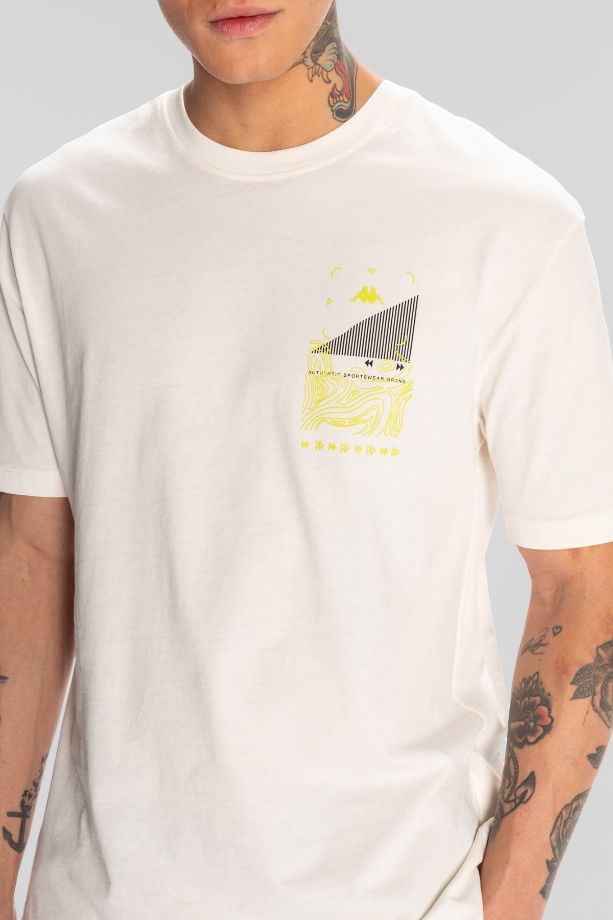 Kappa Authentic Spacetime Erkek T-Shirt 371S8IW