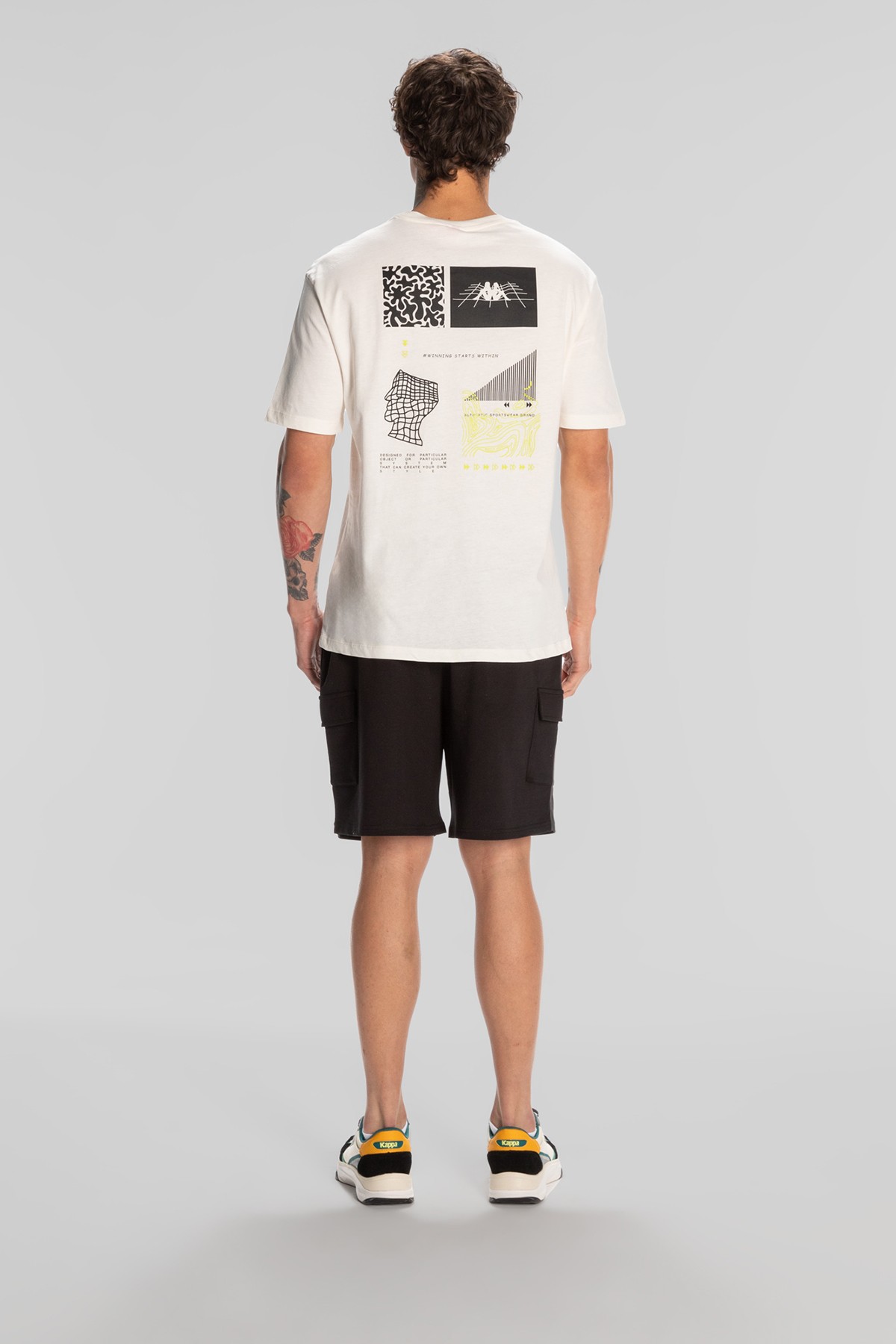 Kappa Authentic Spacetime Erkek T-Shirt 371S8IW