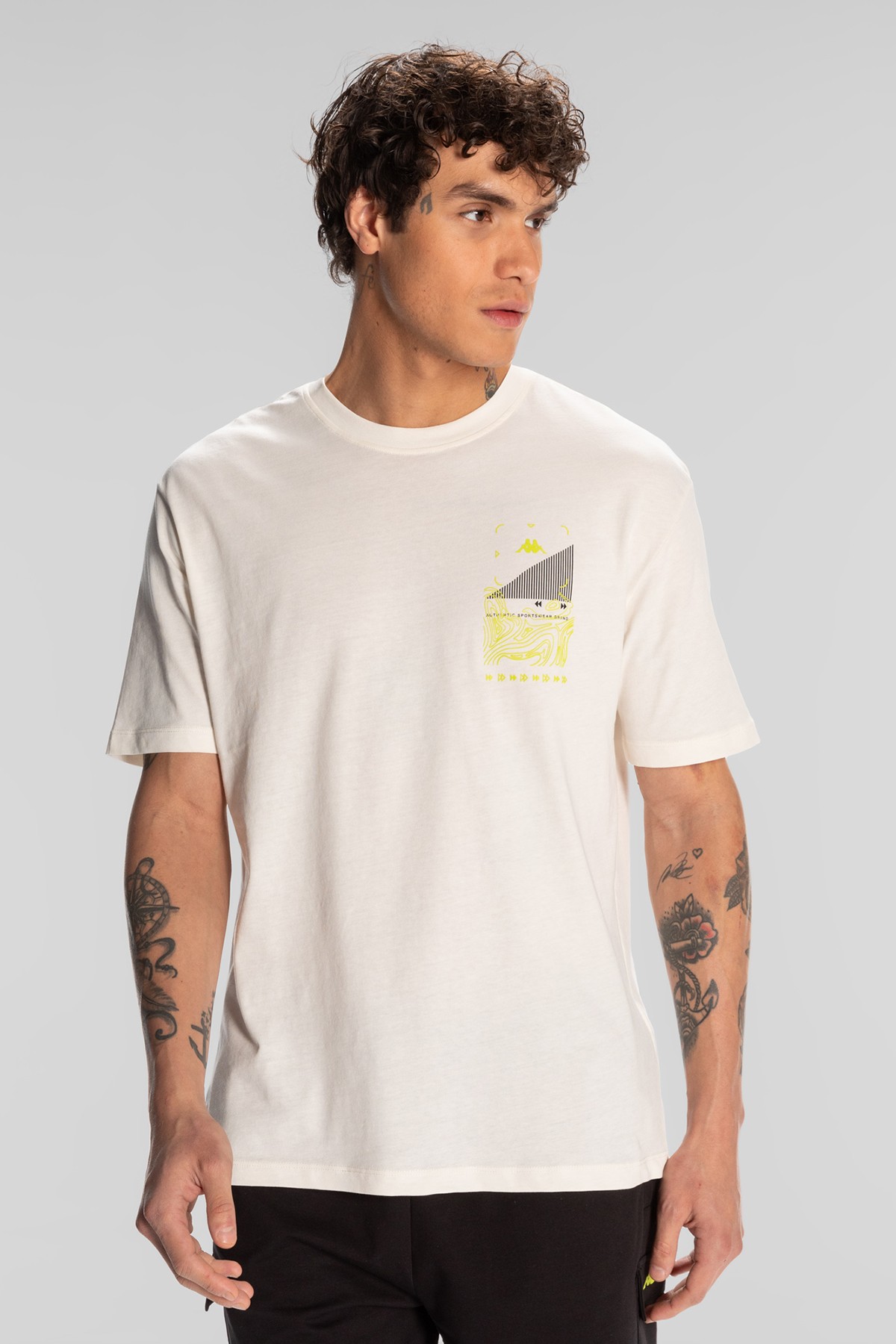 Kappa Authentic Spacetime Erkek T-Shirt 371S8IW