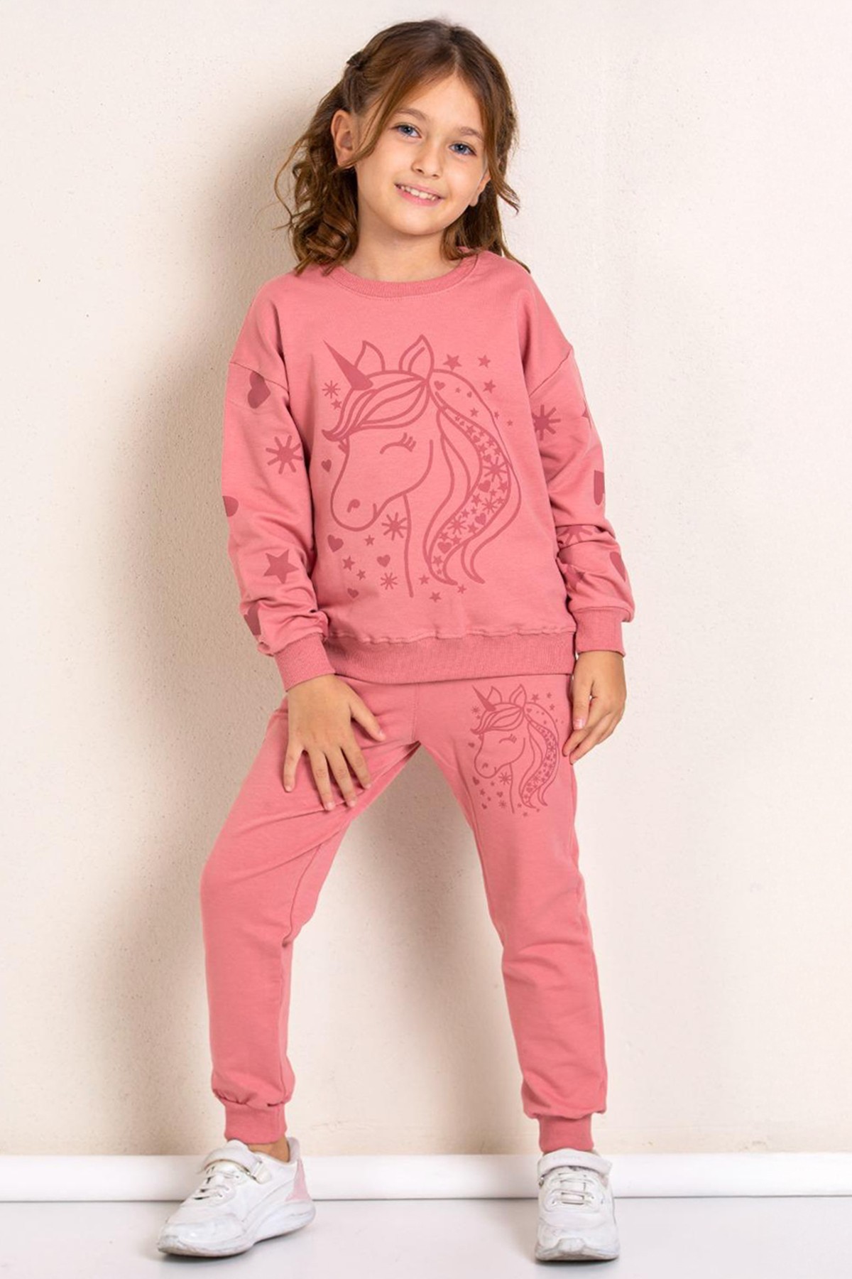 Kız Çocuk Kalp Desenli Baskılı Sweatshirt ve Eşofman Takımı - SOMON
