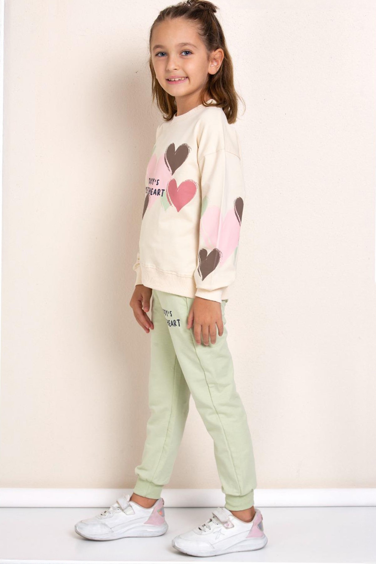 Kız Çocuk Kalp Desenli Uzun Kollu Sweatshirt Eşofman Altı Takım - YEŞİL