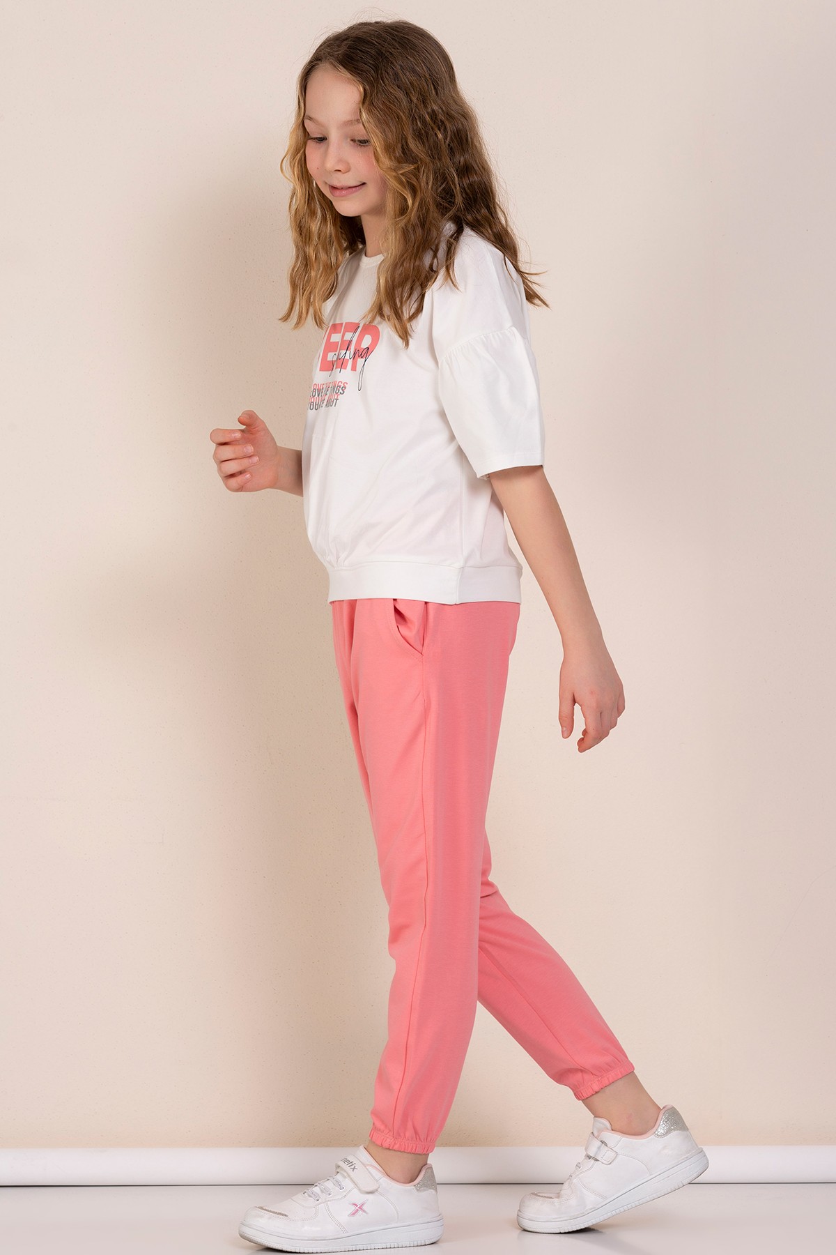 Baskılı Cepli T-shirt Eşofman Kız Çocuk İkili Takım  - PEMBE
