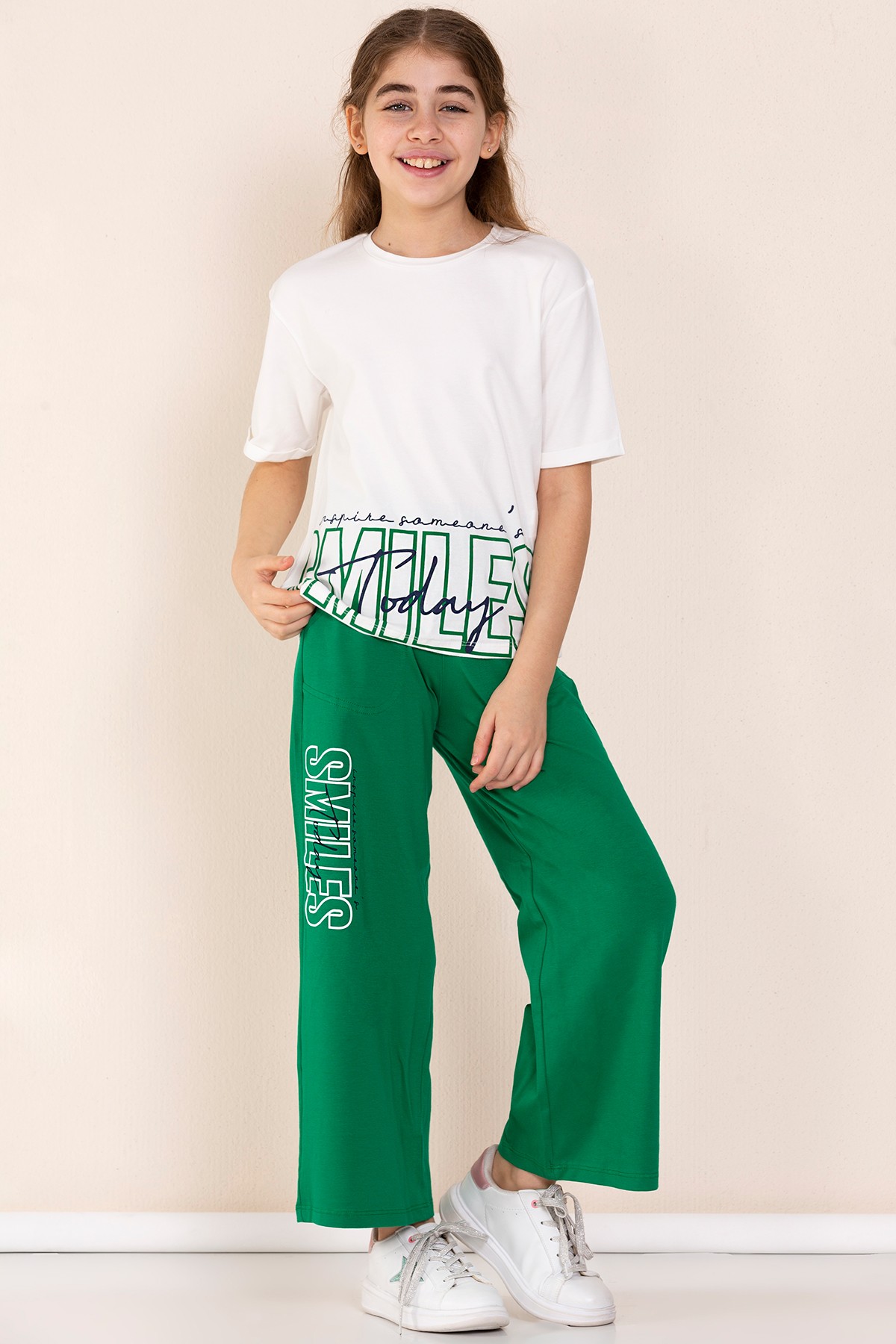 Baskı Detaylı Oversize Kız Çocuk T-shirt Eşofman Takım - YEŞİL