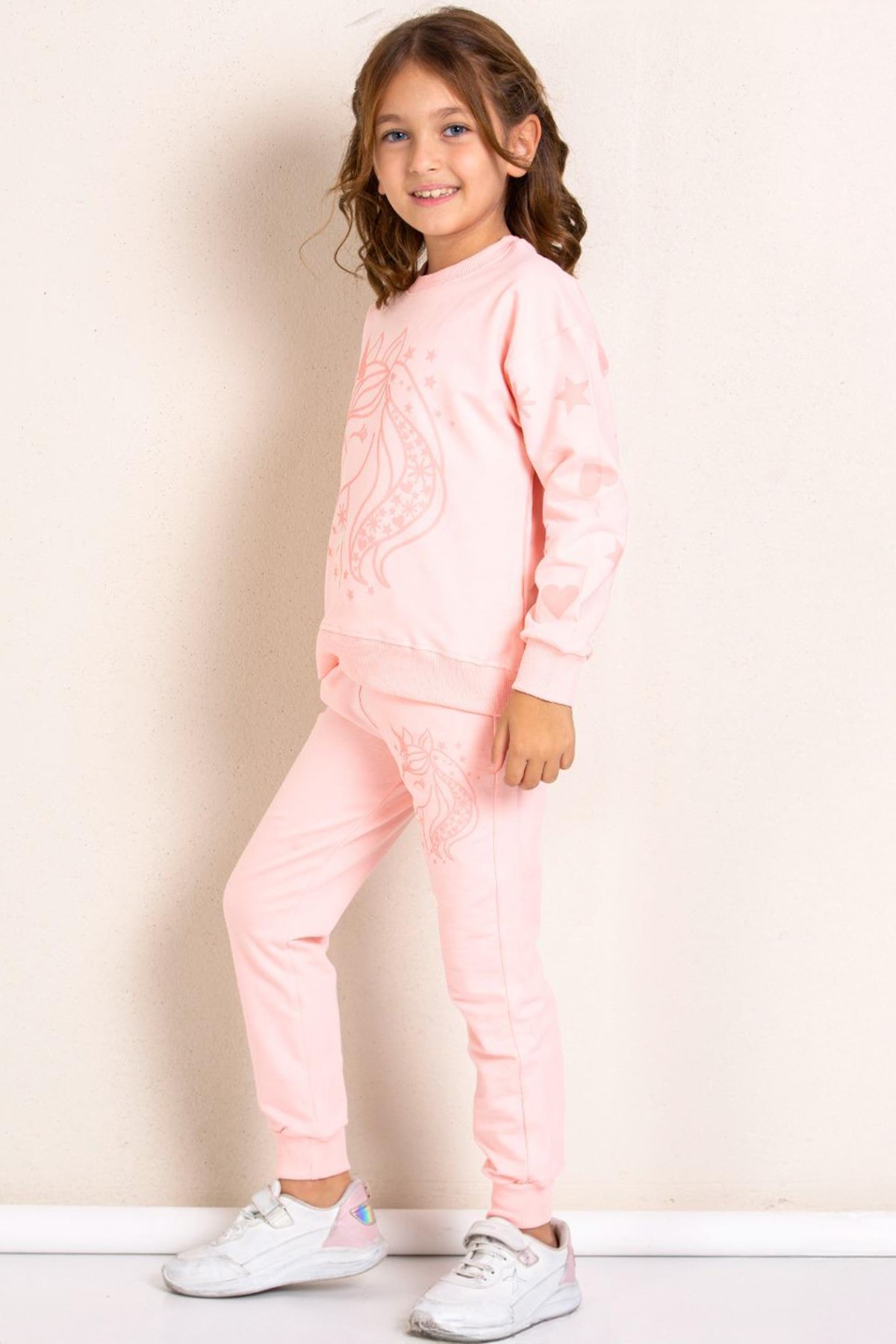 Kız Çocuk Kalp Desenli Baskılı Sweatshirt ve Eşofman Takımı - TOZ PEMBE