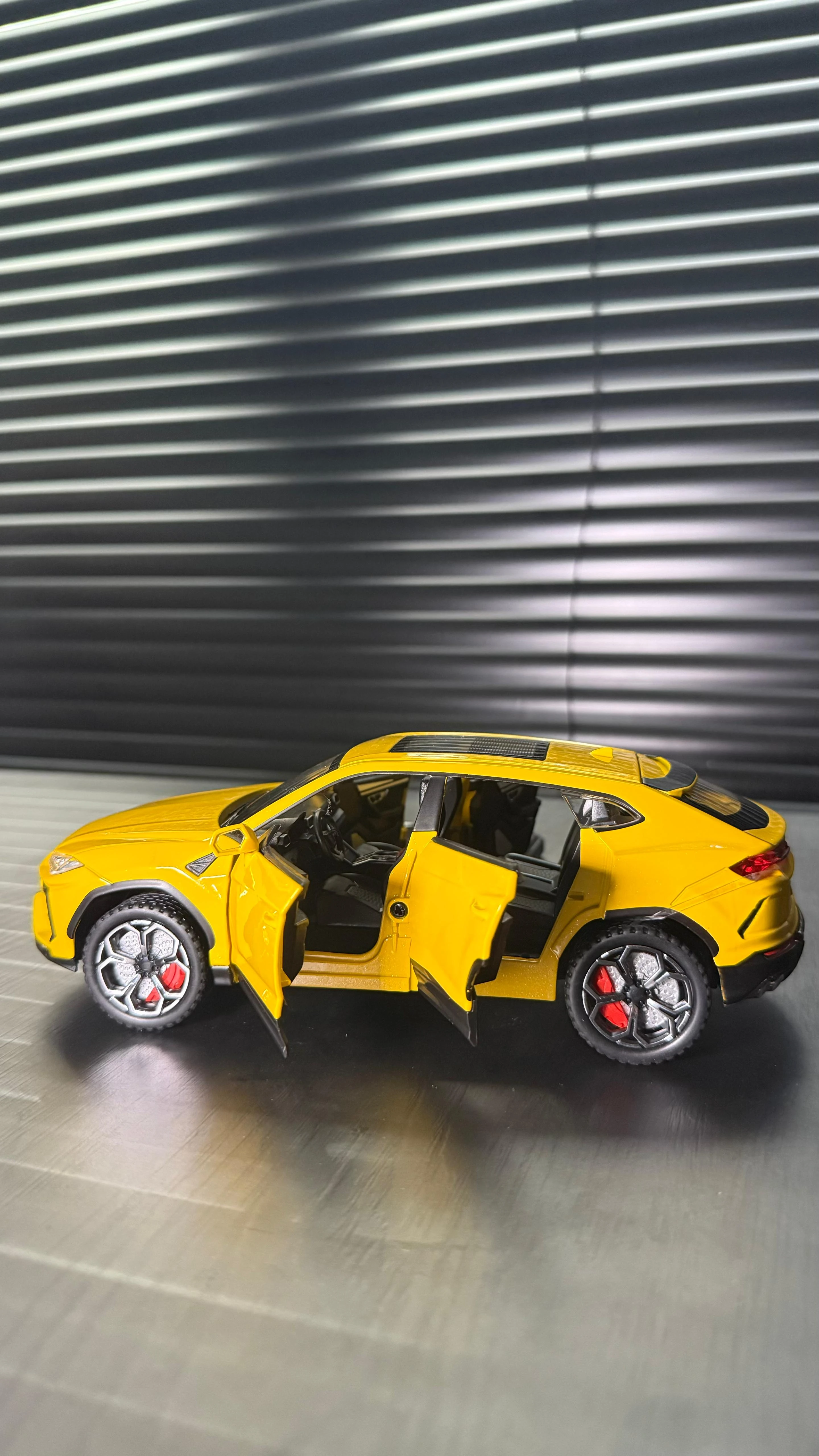 Koleksiyonluk Metal Araba 