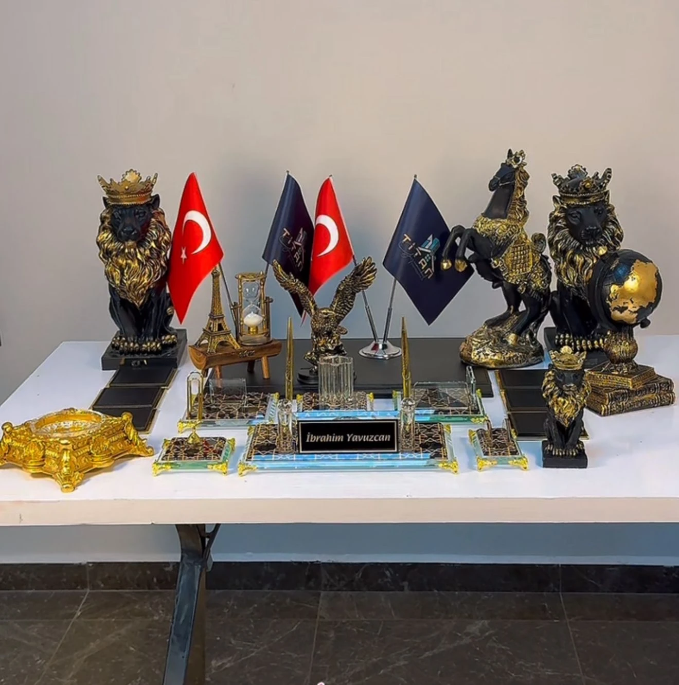 25 Parça Star Premium Masa Seti