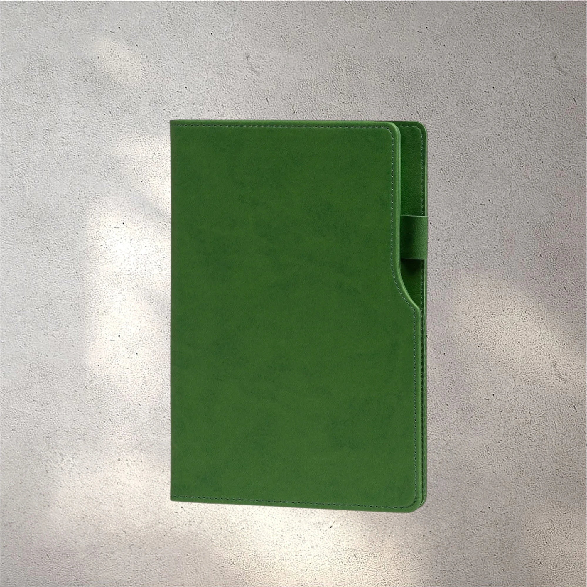 14,5 x 21 cm Termo Deri PU Sert Kapaklı Tarihsiz Defter, 224 Sayfa, 80 gr Ivory Krem Çizgili İç Kağıt, Kenar Boyalı, Kalem Tutuculu