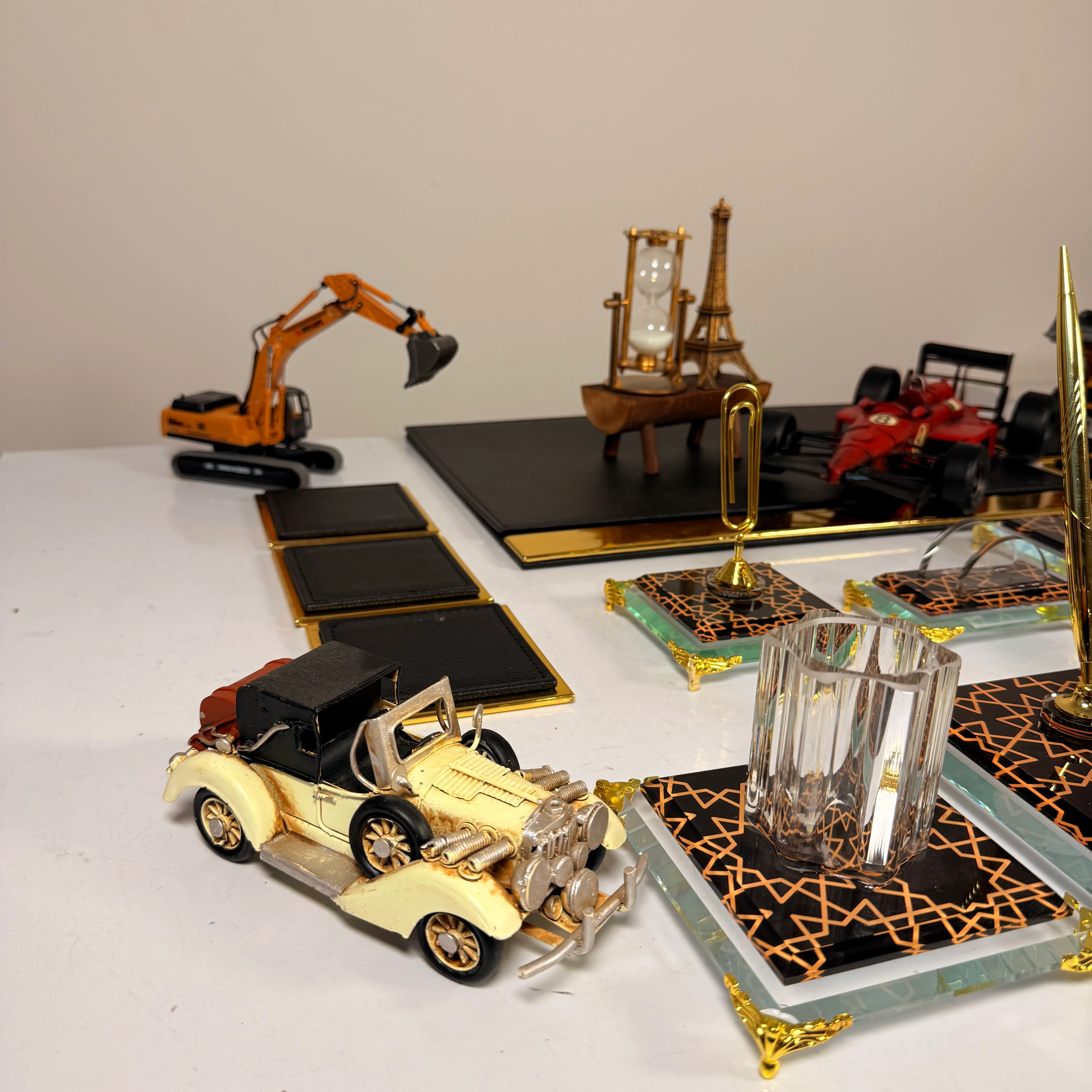 19 Parça Arabalı Star Masa Seti