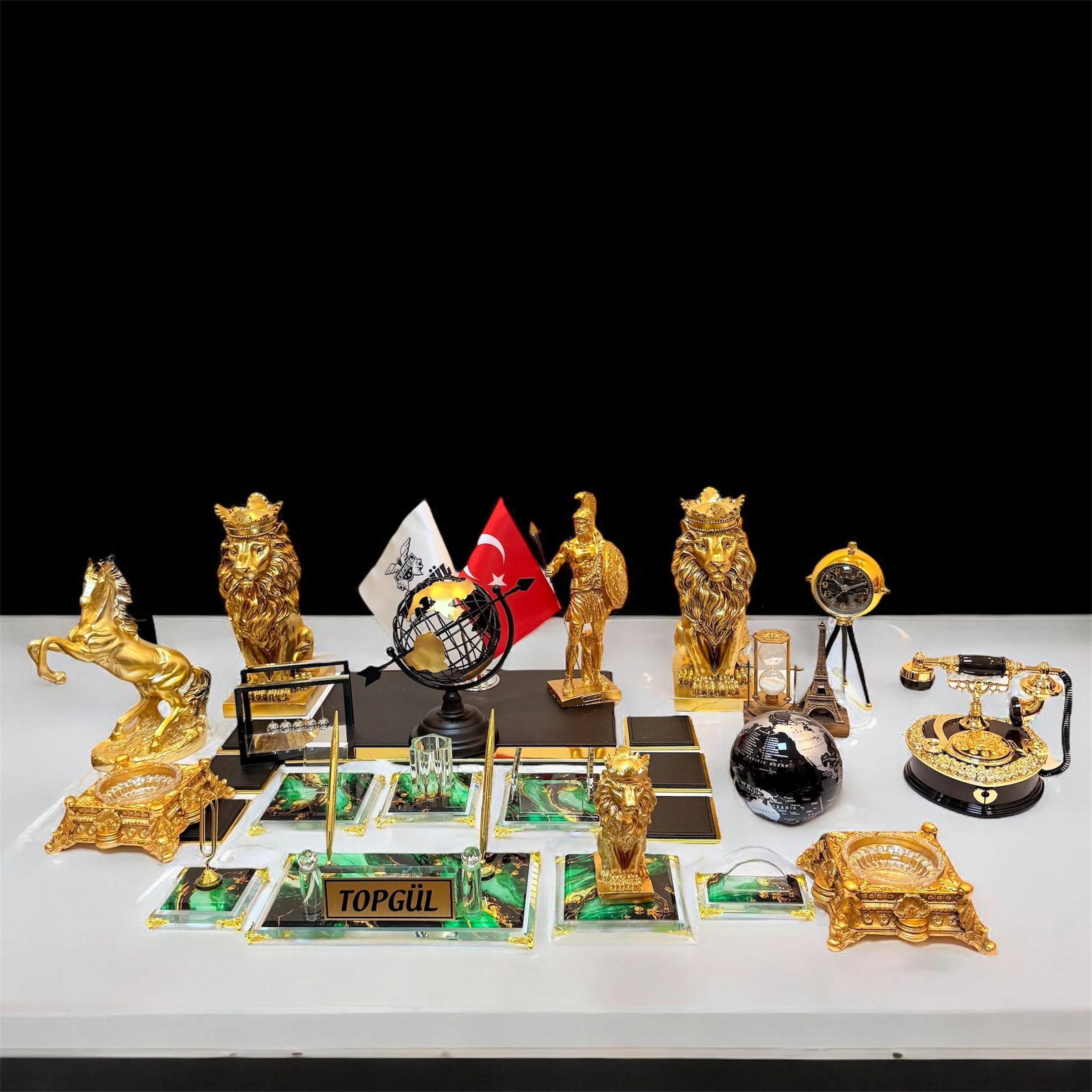 28 Parça Zümrüt Masa Seti