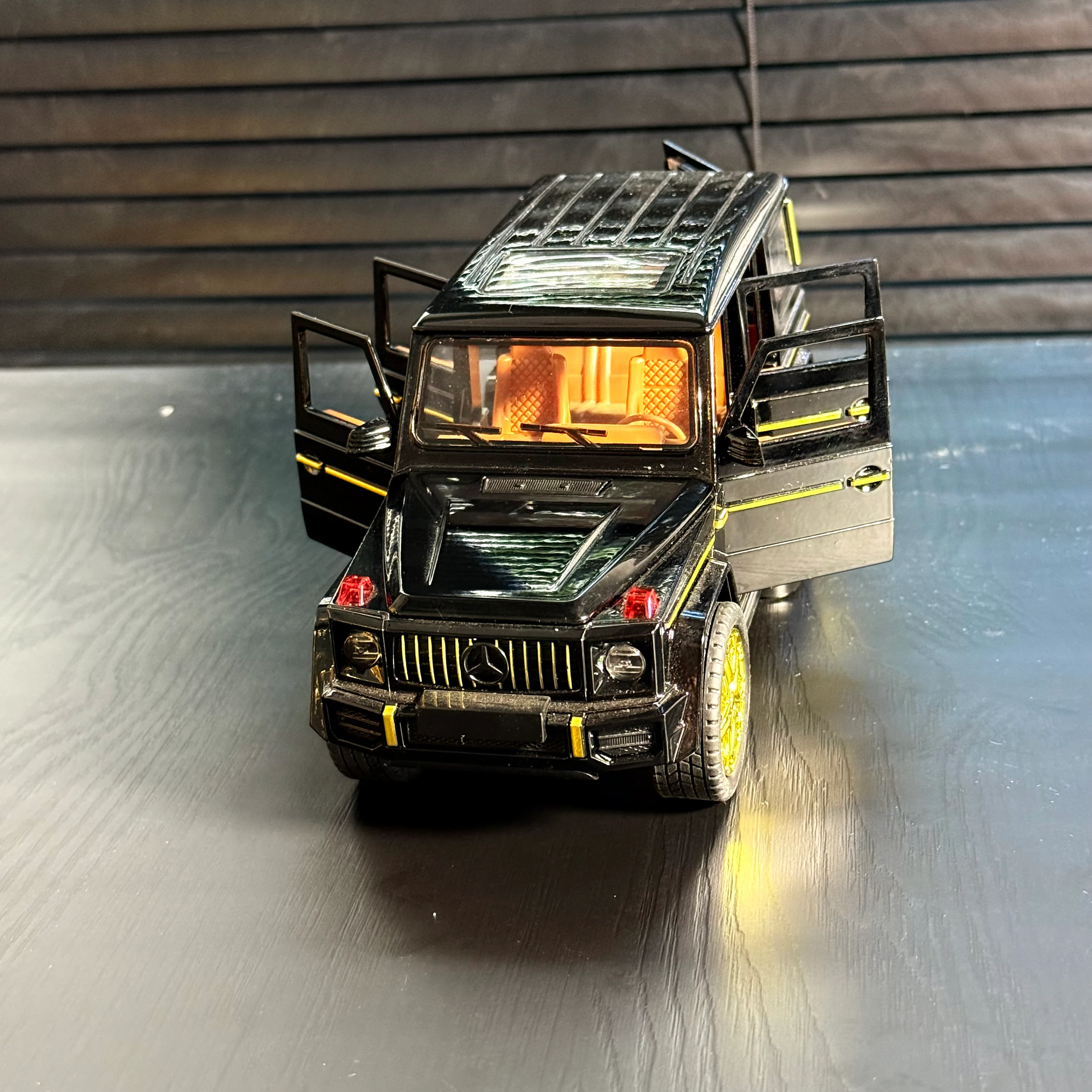 1/24 Ölçek 20cm G Class 