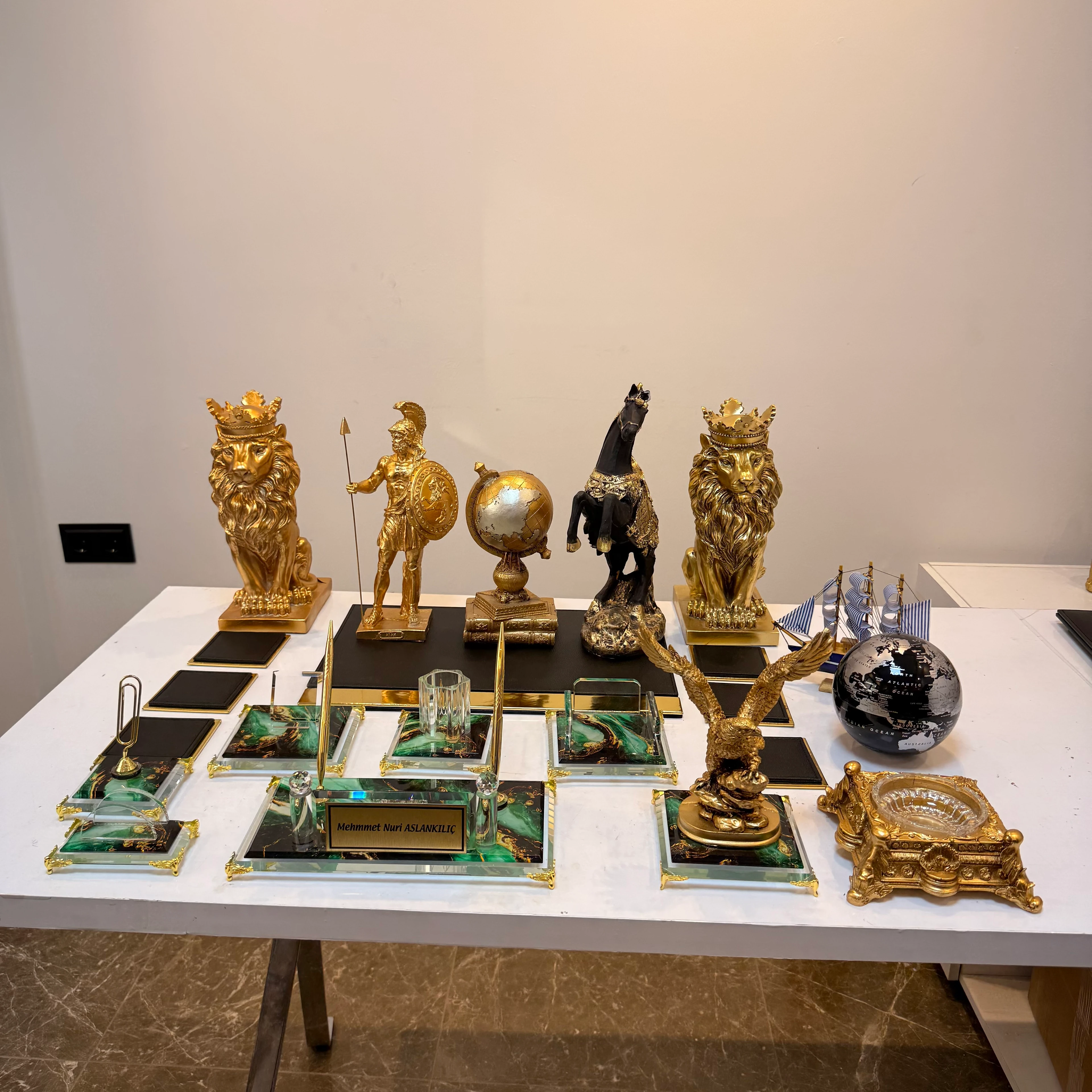 26 Parça Zümrüt Masa Seti