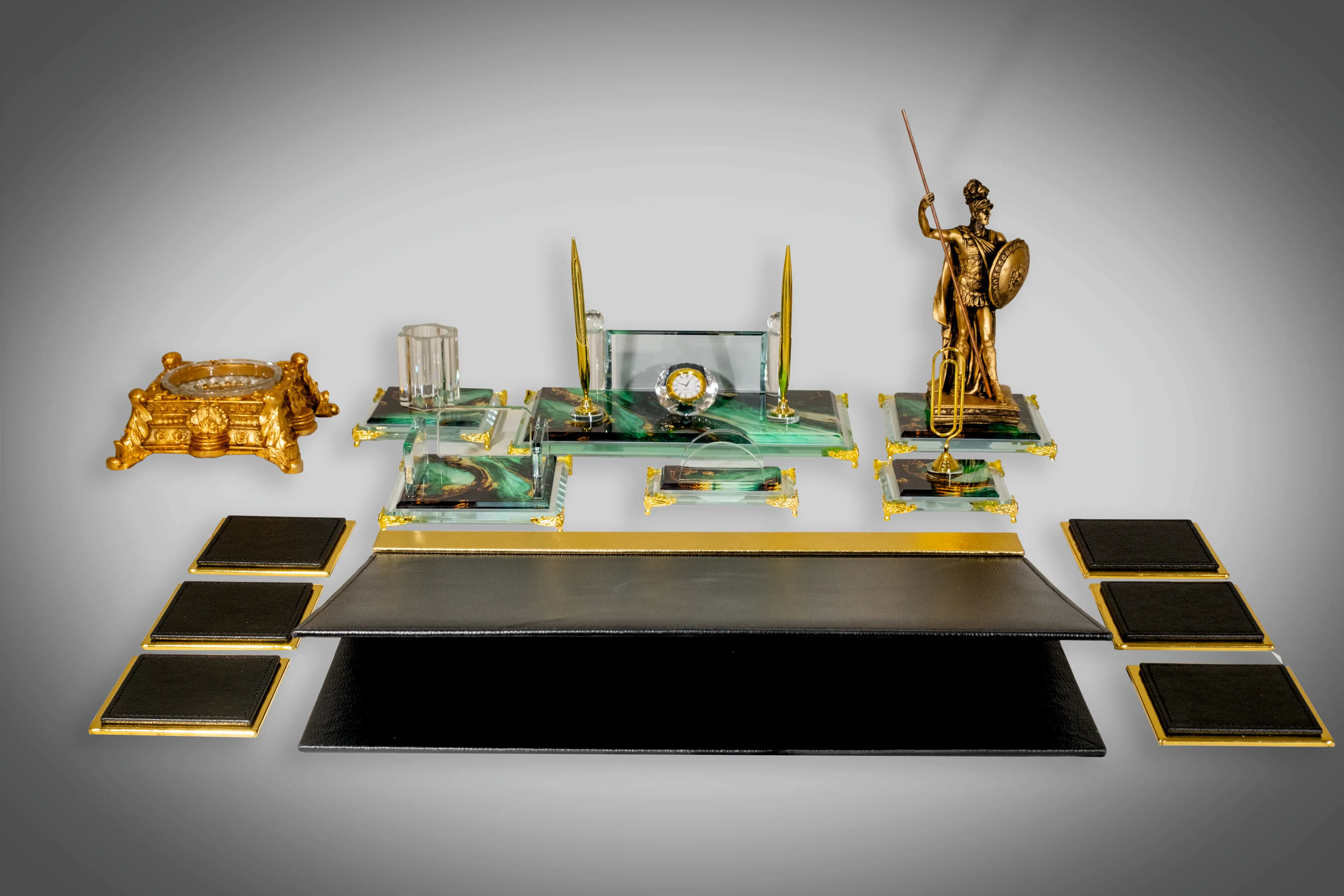 15 Parça Zümrüt Premium Masa Seti