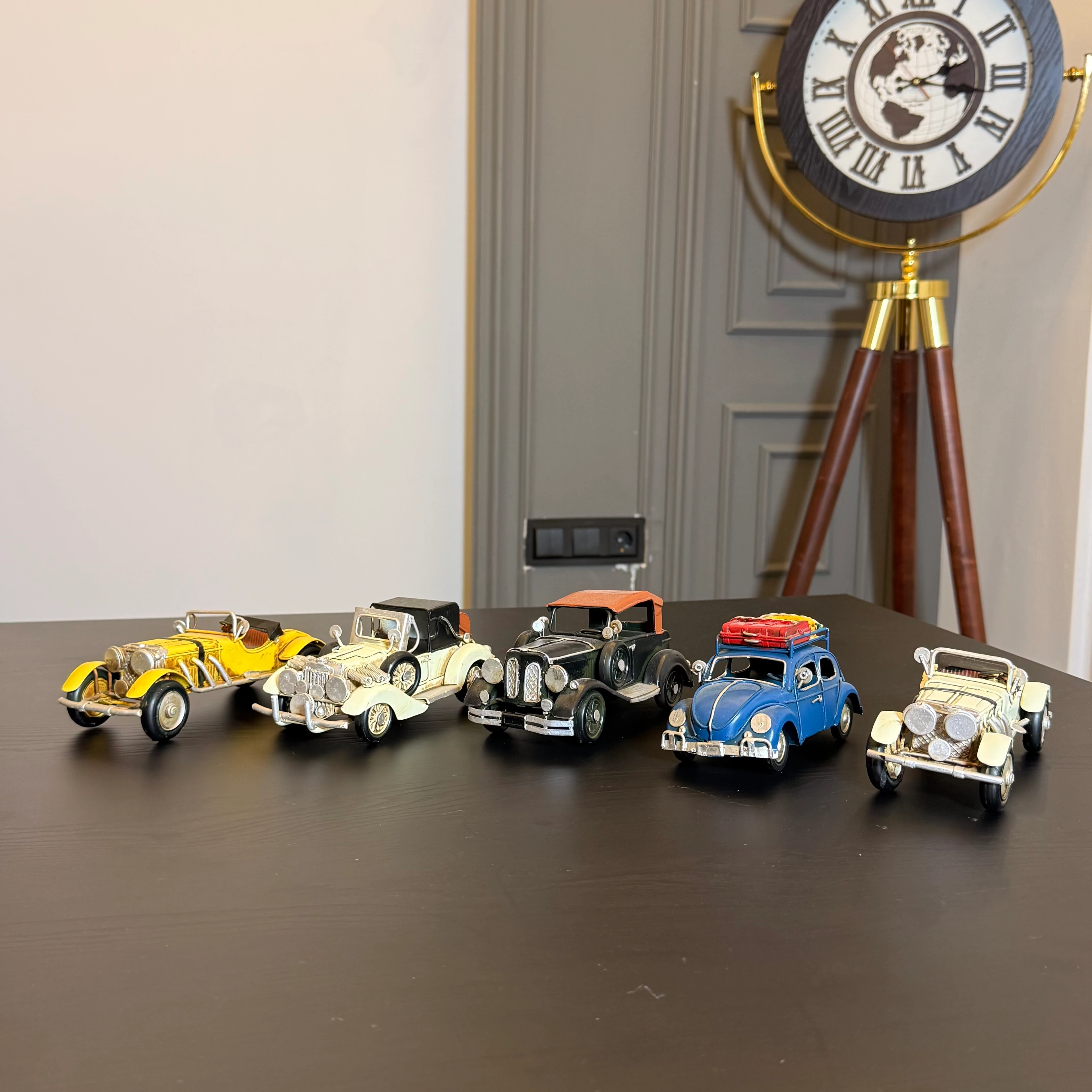 5’li Retro Metal Araba