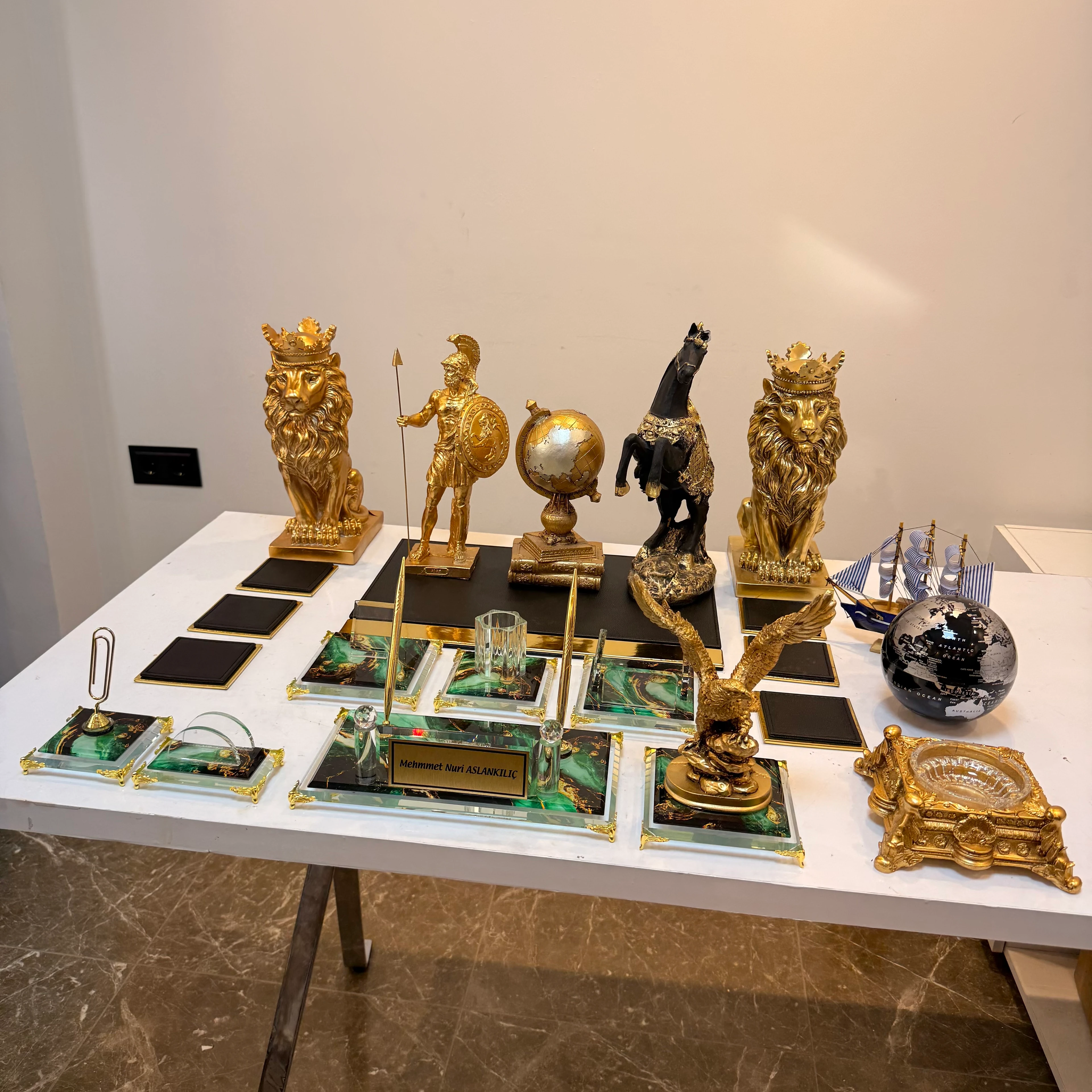 26 Parça Zümrüt Masa Seti