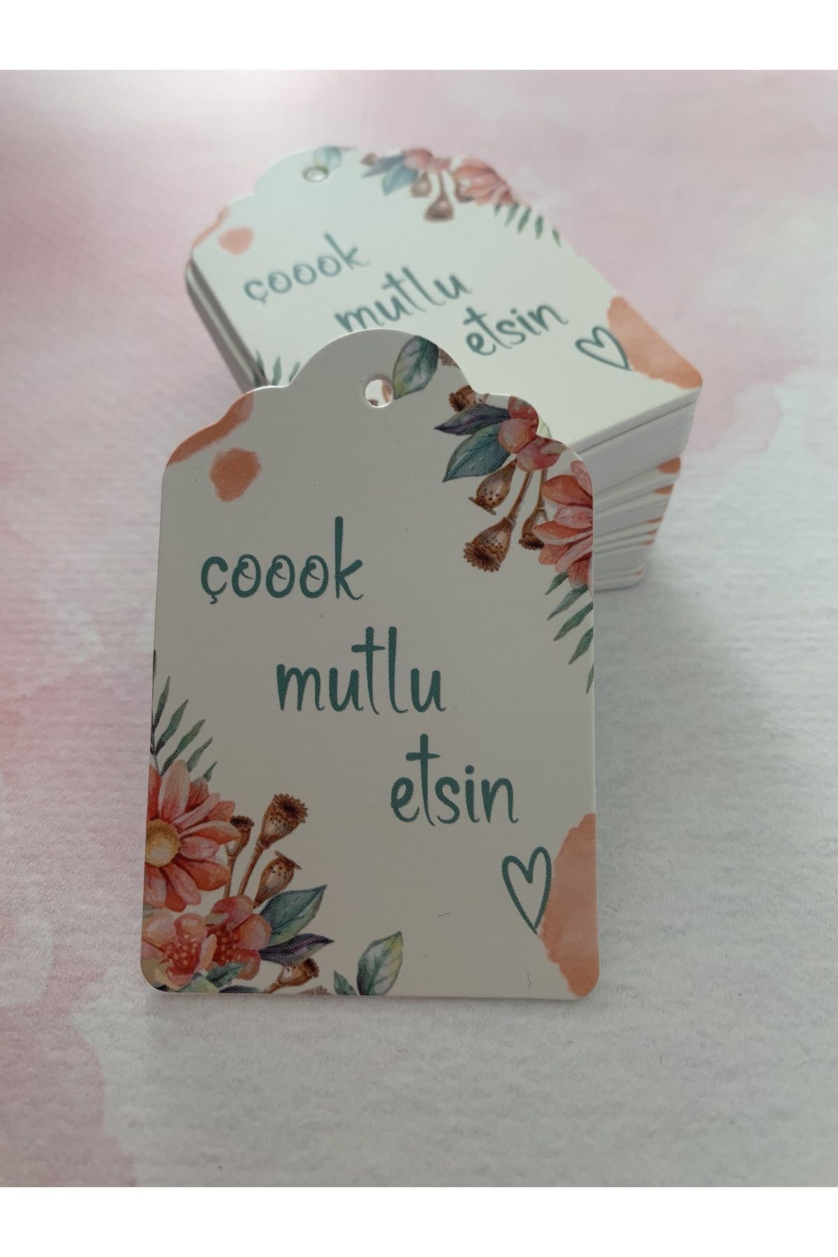 Premium Çok Mutlu Etsin - Çiçekli Kalın Delikli Kart 700 Gr. 25 Adet