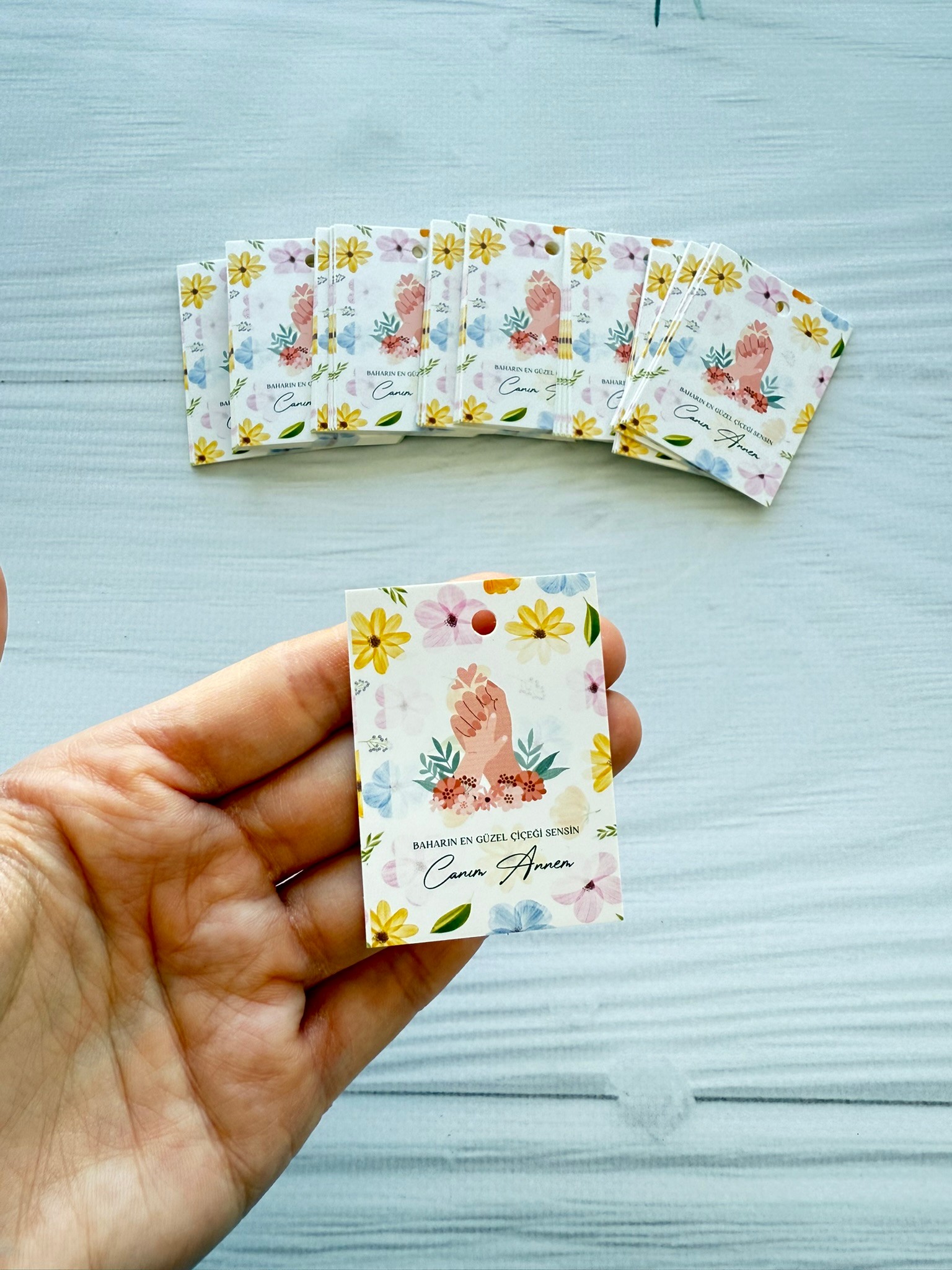 Anneler Günü Delikli Kart 50li