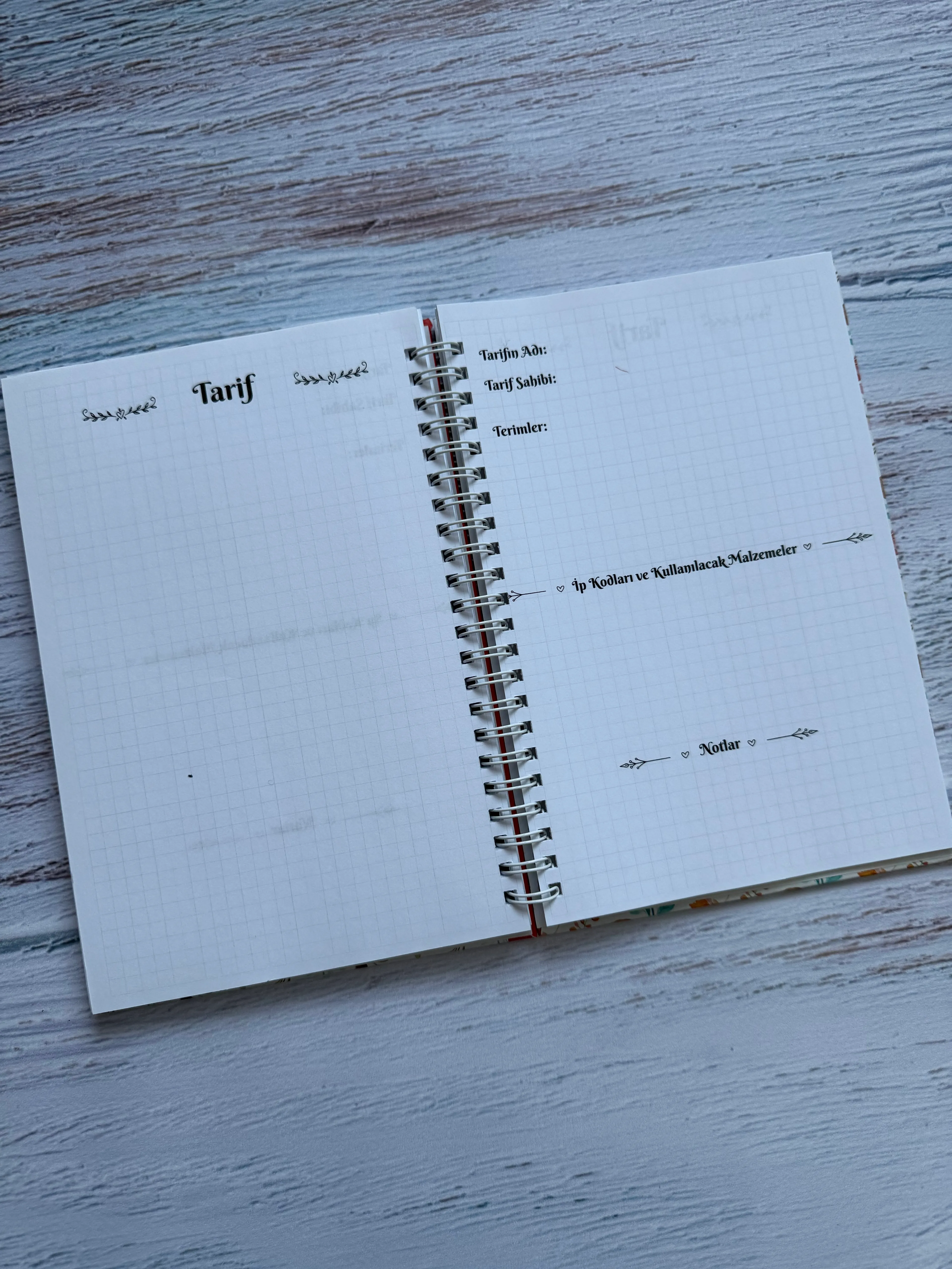 Turuncu Çiçek Örgü Tarif Defteri