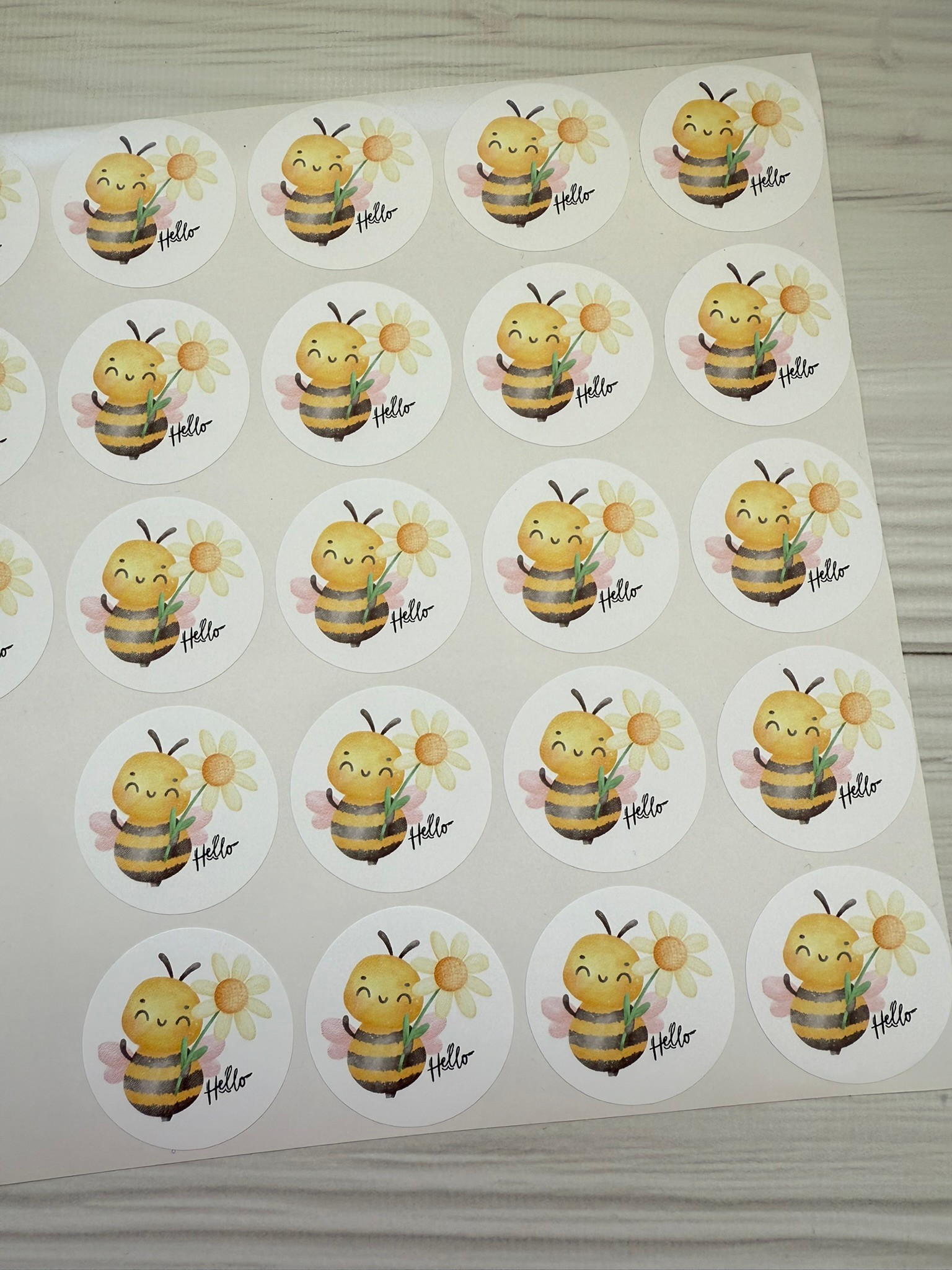 Arı Sticker 50li