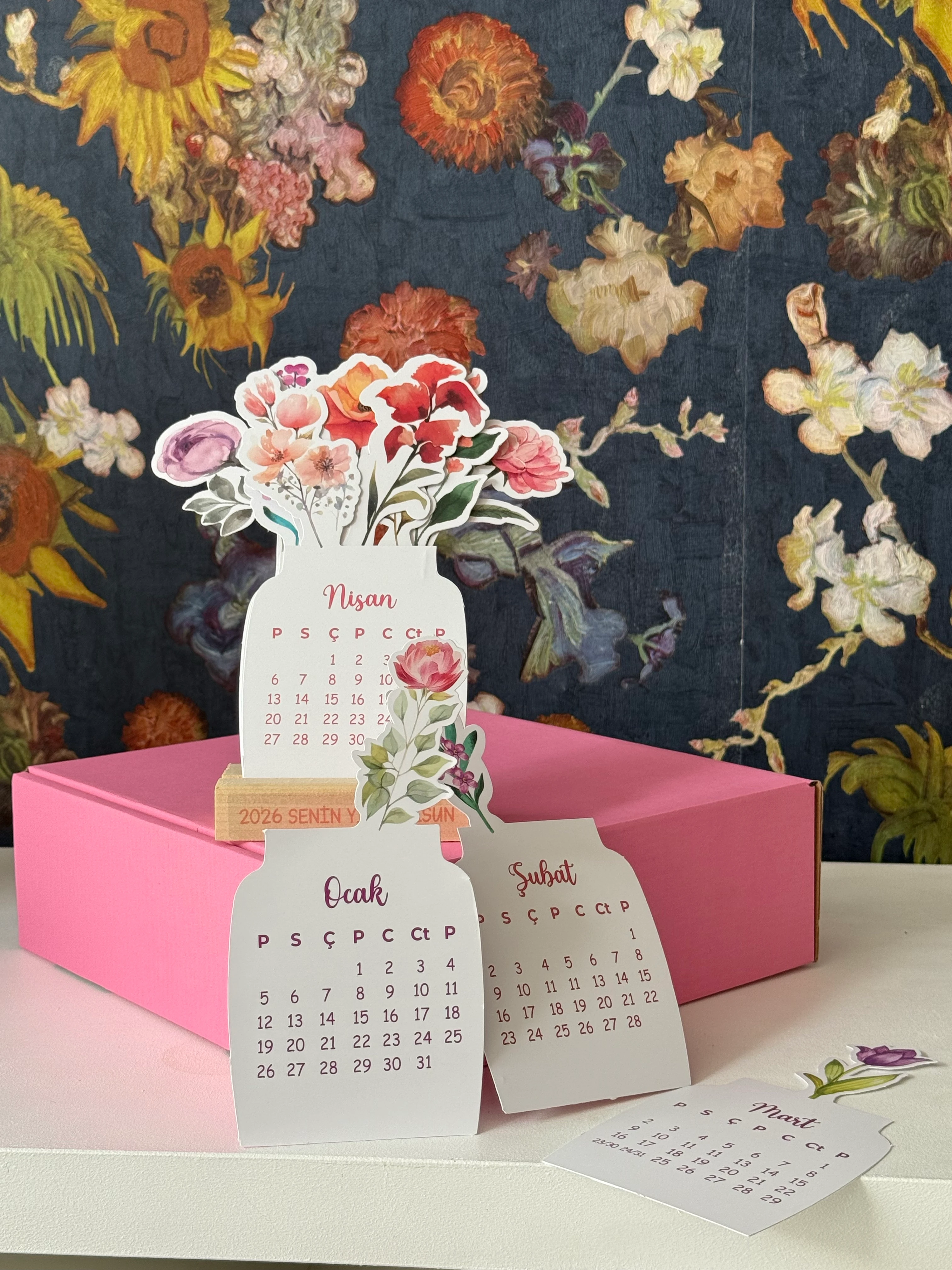 2026 Masa Üstü Çiçek Takvim