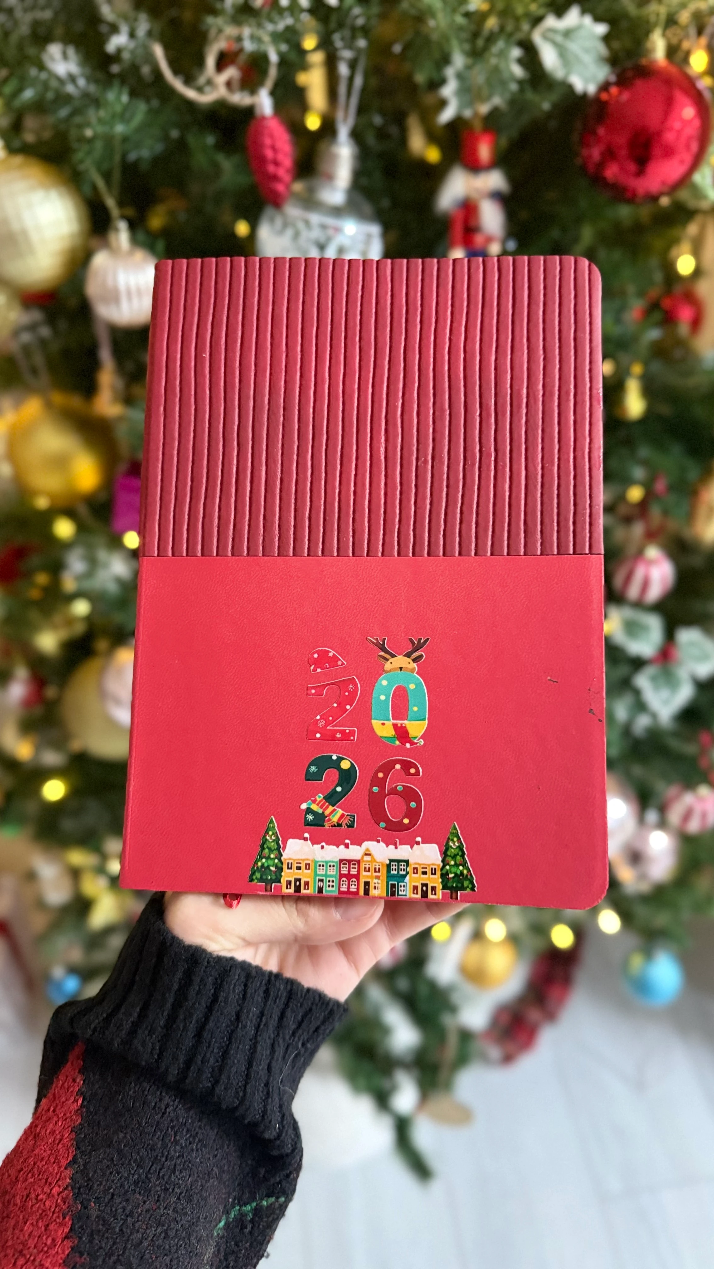 kırmızı yeni yıl defter