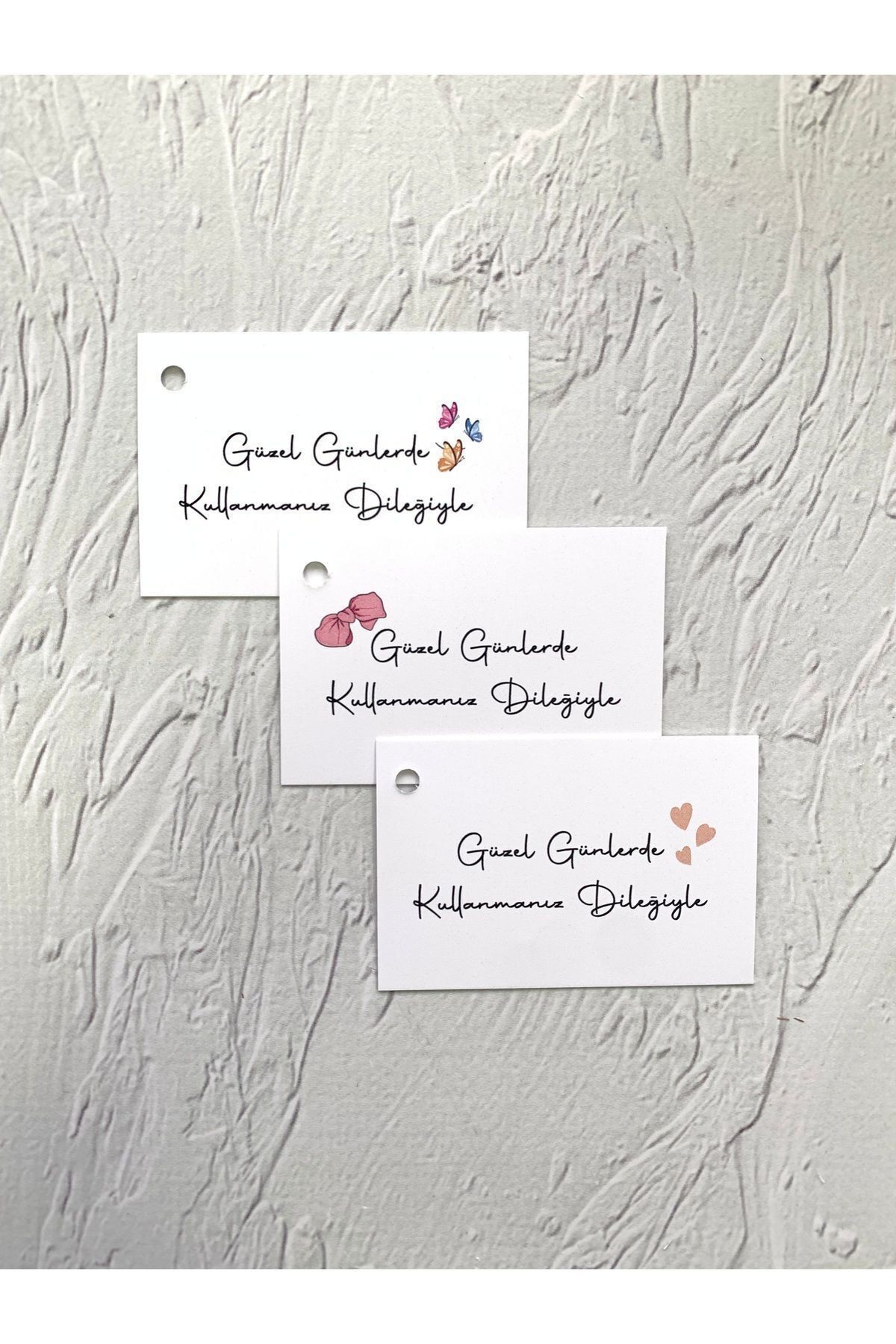 Güzel Günlerde Kullanmanız Dileğiyle Karışık 3 Model Düz Kesim Yapışkansız Etiket 6-4 Cm. - 50 Adet