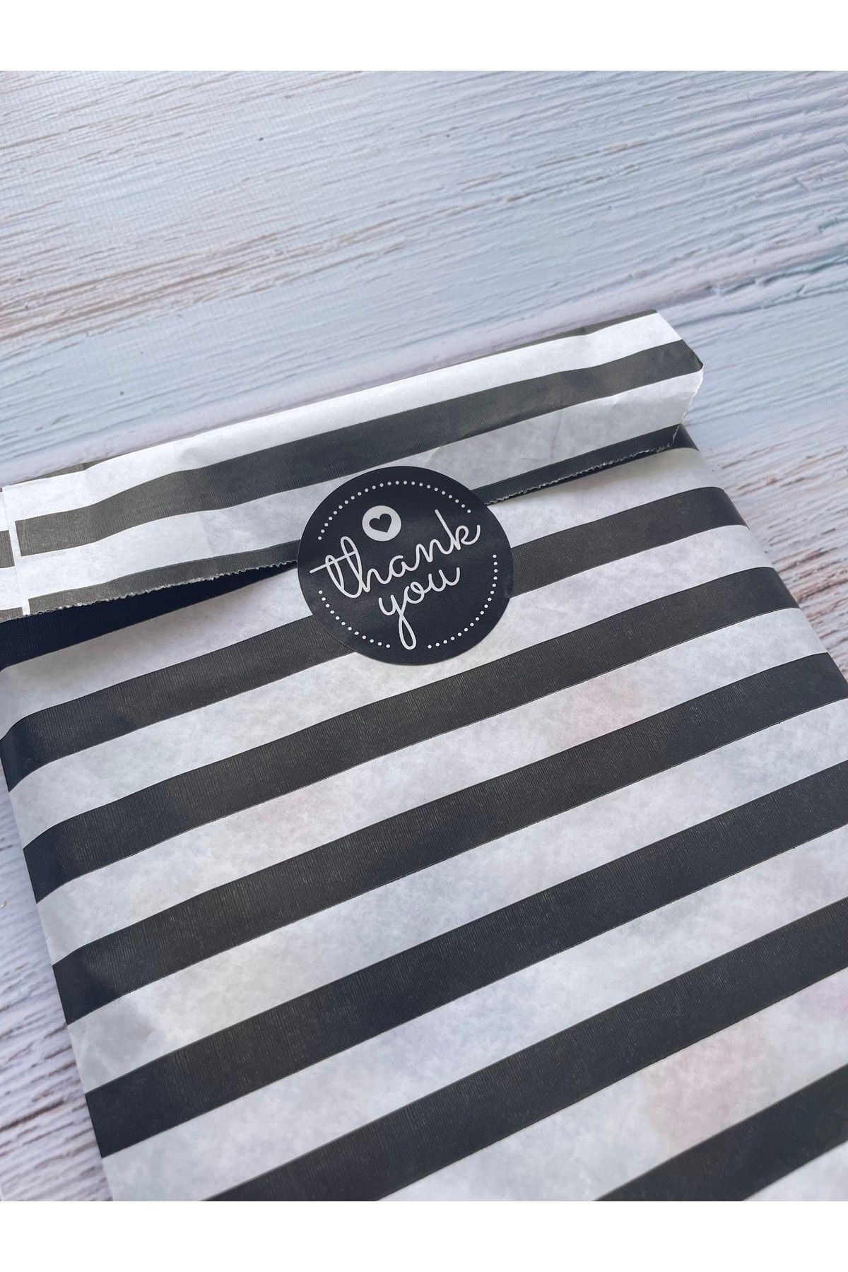 Siyah Düz Çizgili Beyaz Zarf Paket - Hediye Paketi - 11x20 cm. 20 Adet