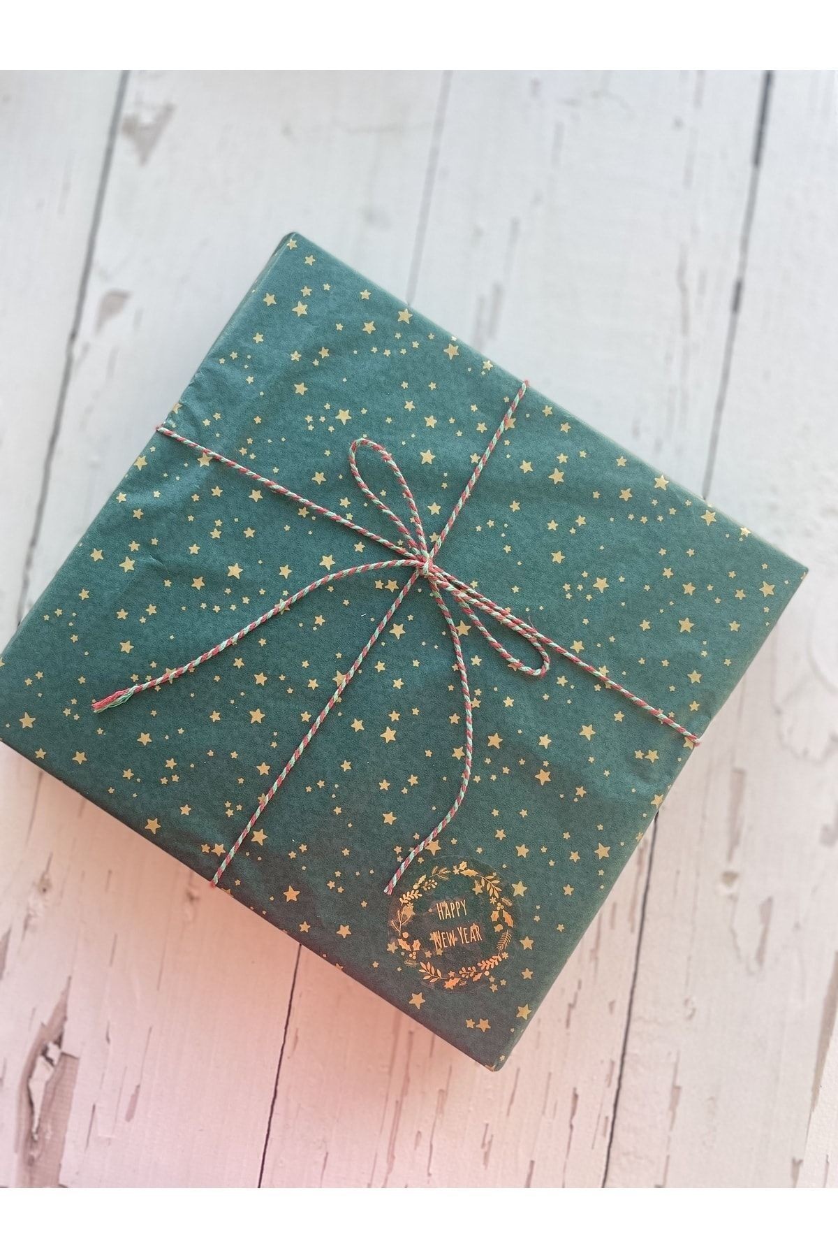 Koyu Yeşil Fonlu Gold Yıldız Desenli Pelur Kağıdı / Paketleme Kağıdı - 20 Adet -50 Adet - 100  Adet - 500 Adet -1000 Adet