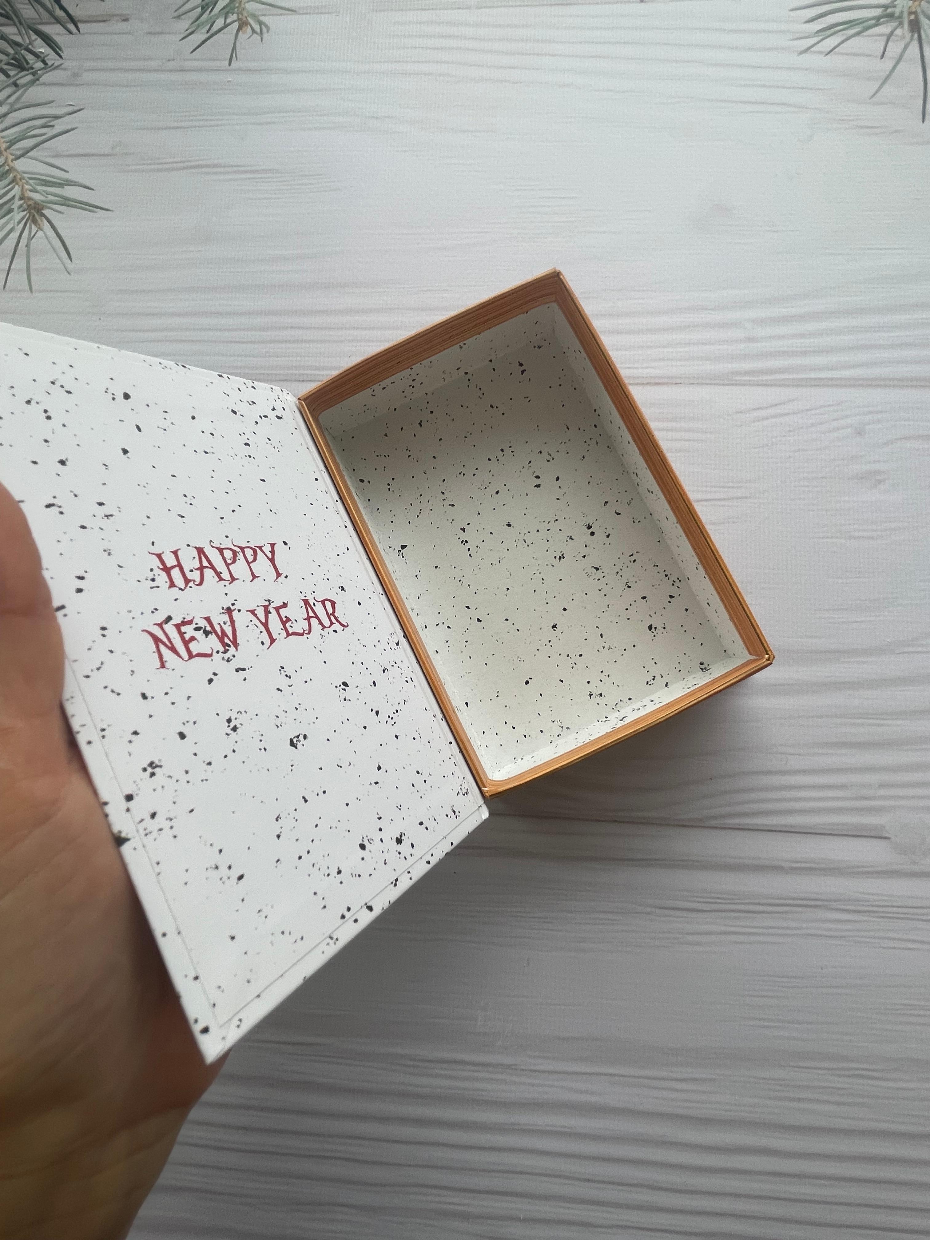 Best Wishes Temalı Kitap Görünümlü Kutu