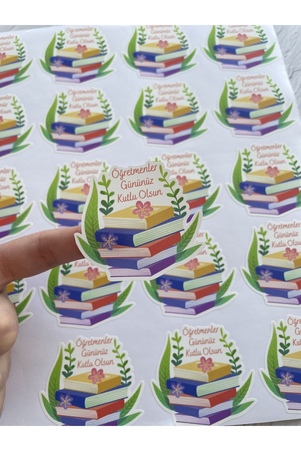 Öğretmenler Gününüz Kutlu Olsun Temalı Sticker - Opak Sticker - 5 cm. -