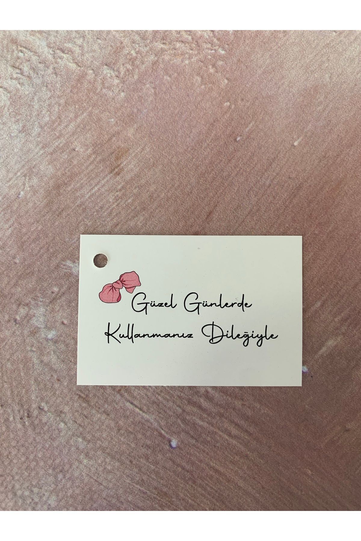 Güzel Günlerde Kullanmanız Dileğiyle Karışık 3 Model Düz Kesim Yapışkansız Etiket 6-4 Cm. - 50 Adet