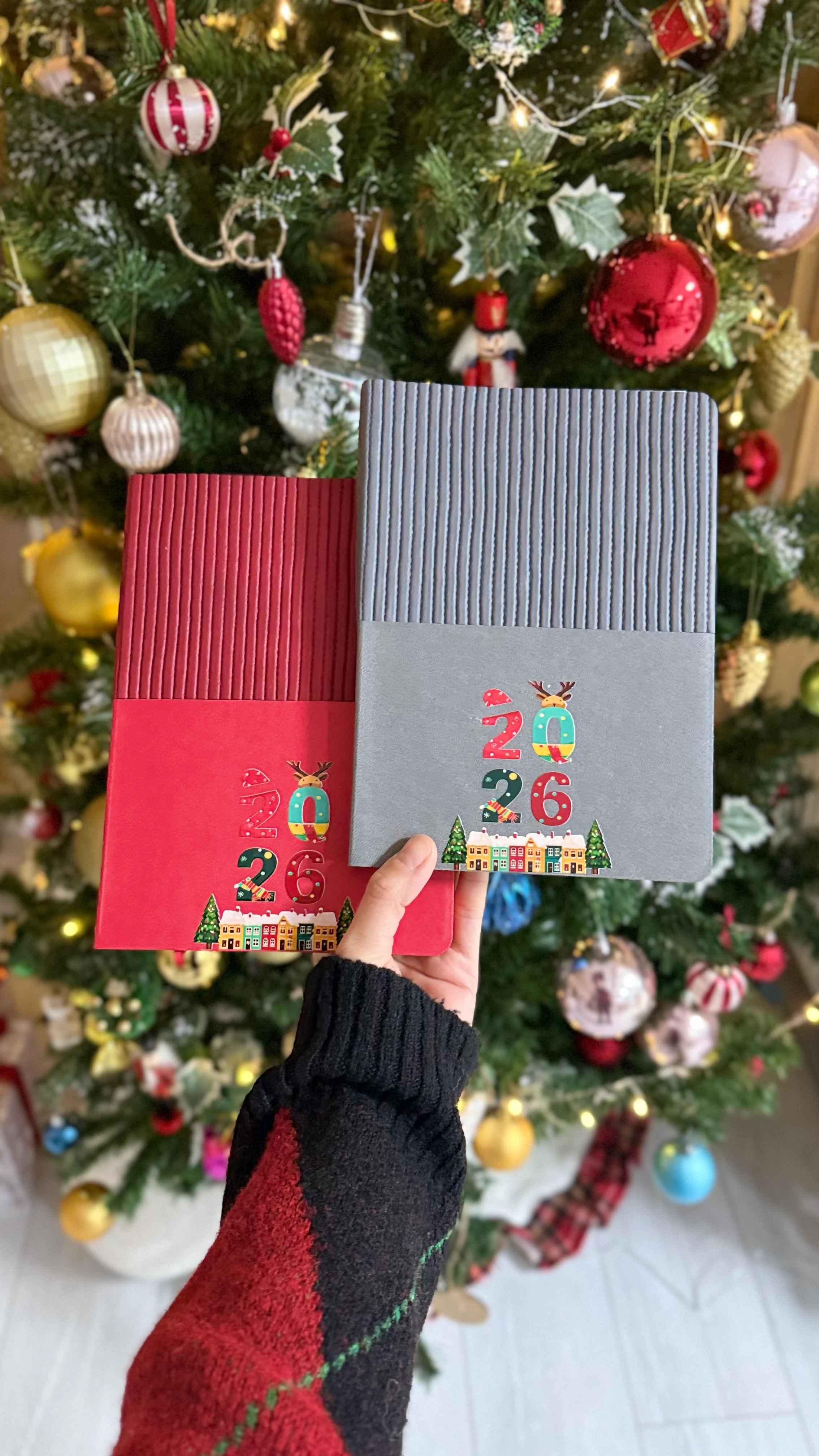 kırmızı yeni yıl defter