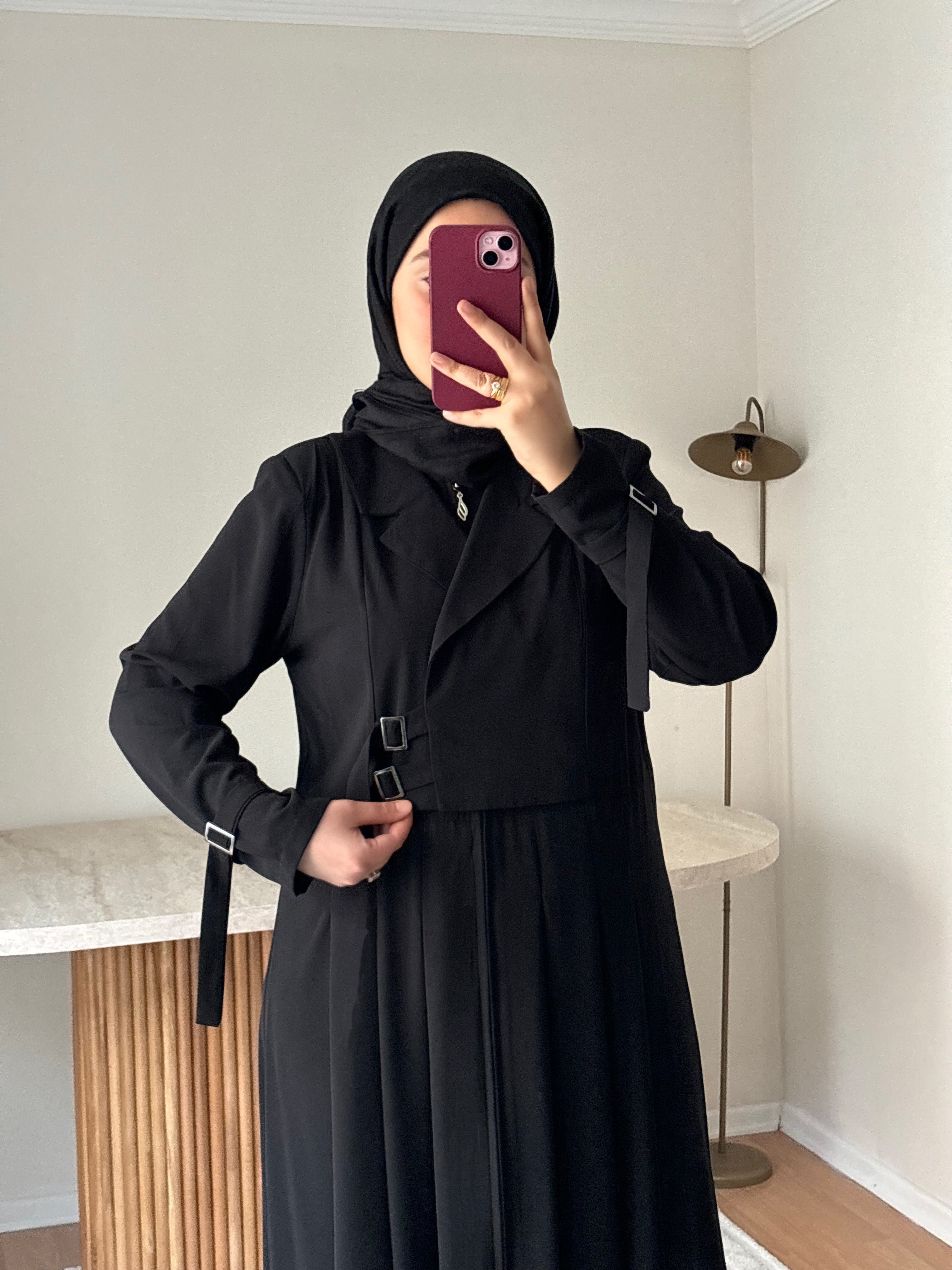 SİYAH TASARIM KREP ELBİSE