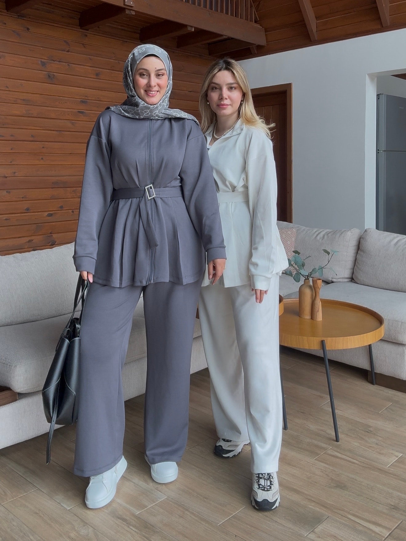 Kemerli Oysho Kumaş Takım - Beyaz
