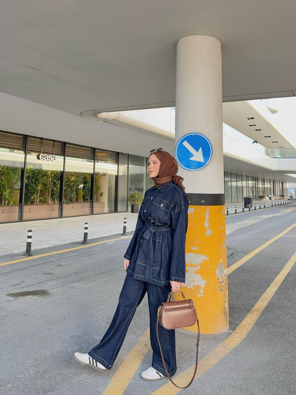 Bel Bağlamalı İkili Kot Takım 