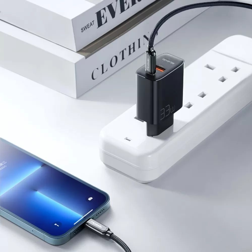 Mcdodo CH-0921 33W 1xType-C 1xUsb Girişli Hızlı Şarj Adaptörü-Siyah