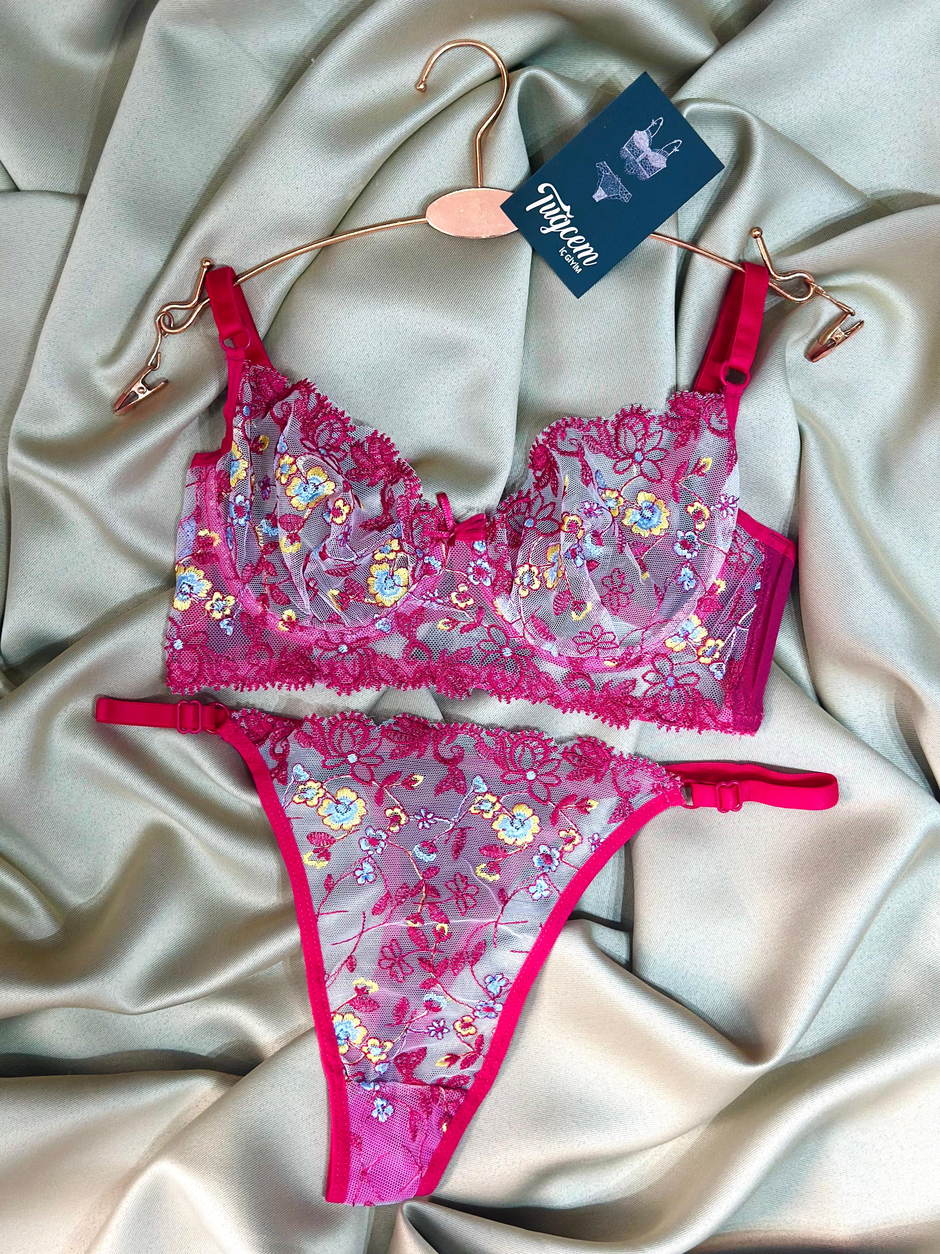 Lust in Bloom Set