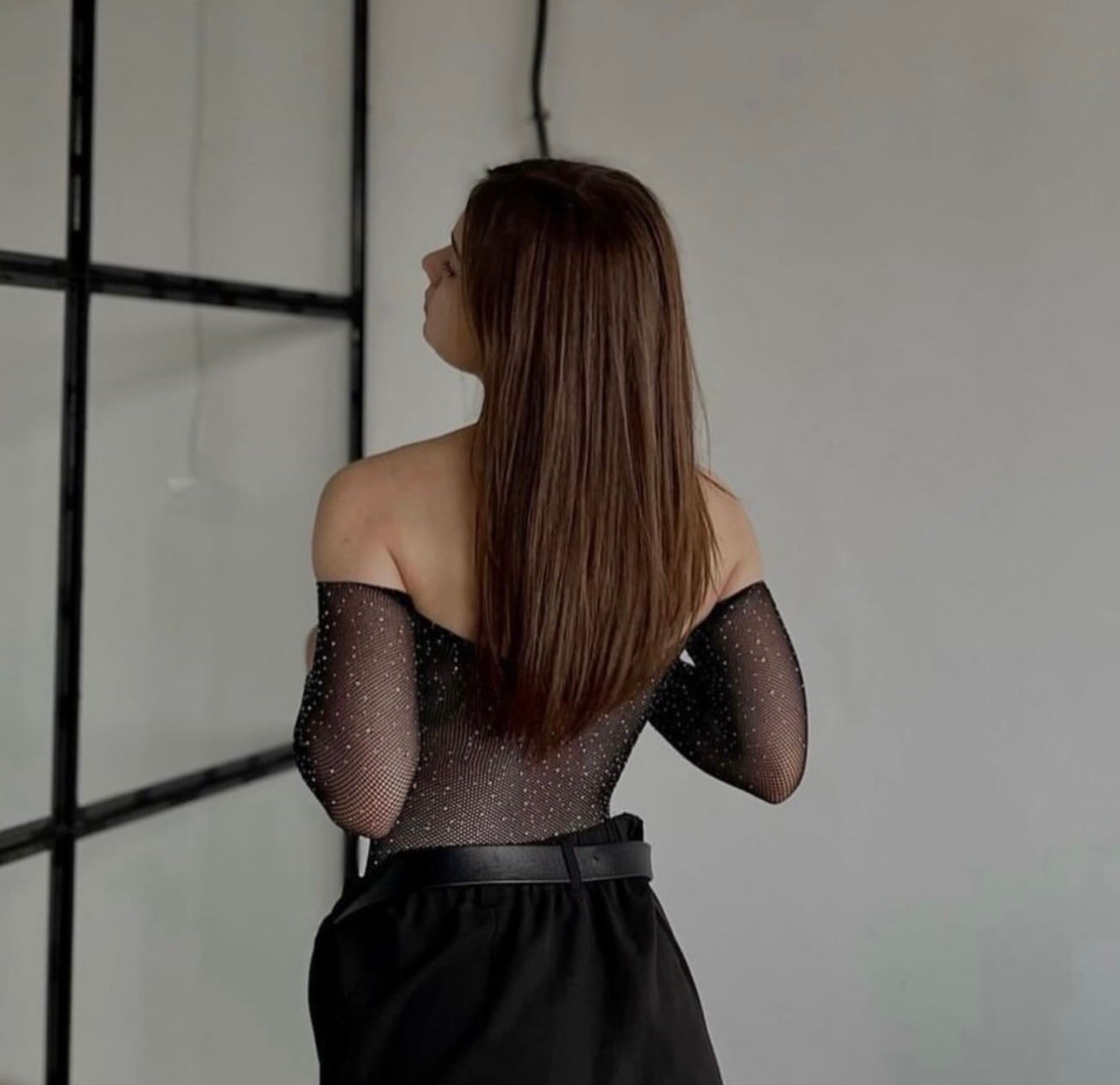 Stardust Whisper – Omuz Açık Taşlı Tül Body