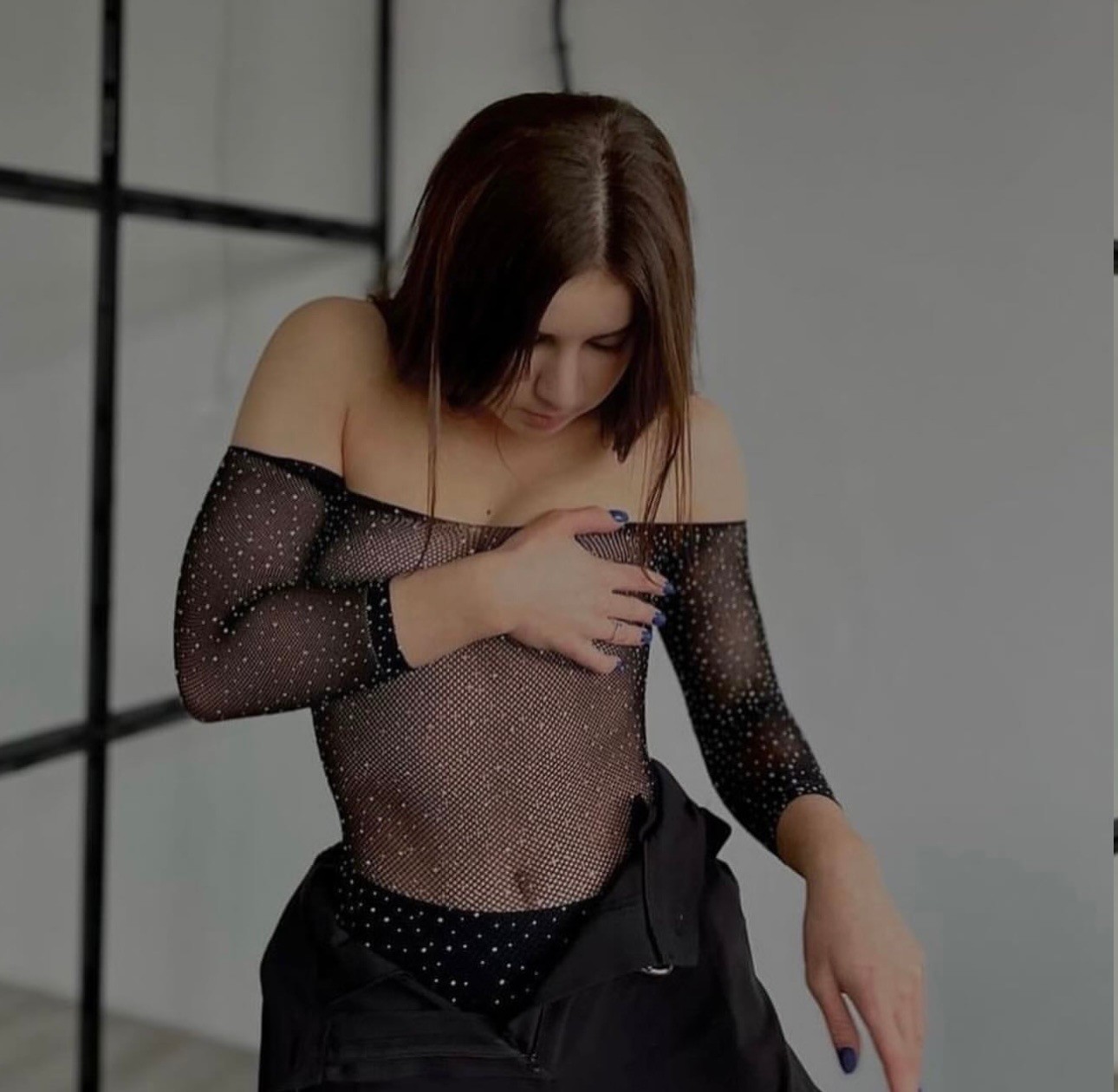 Stardust Whisper – Omuz Açık Taşlı Tül Body