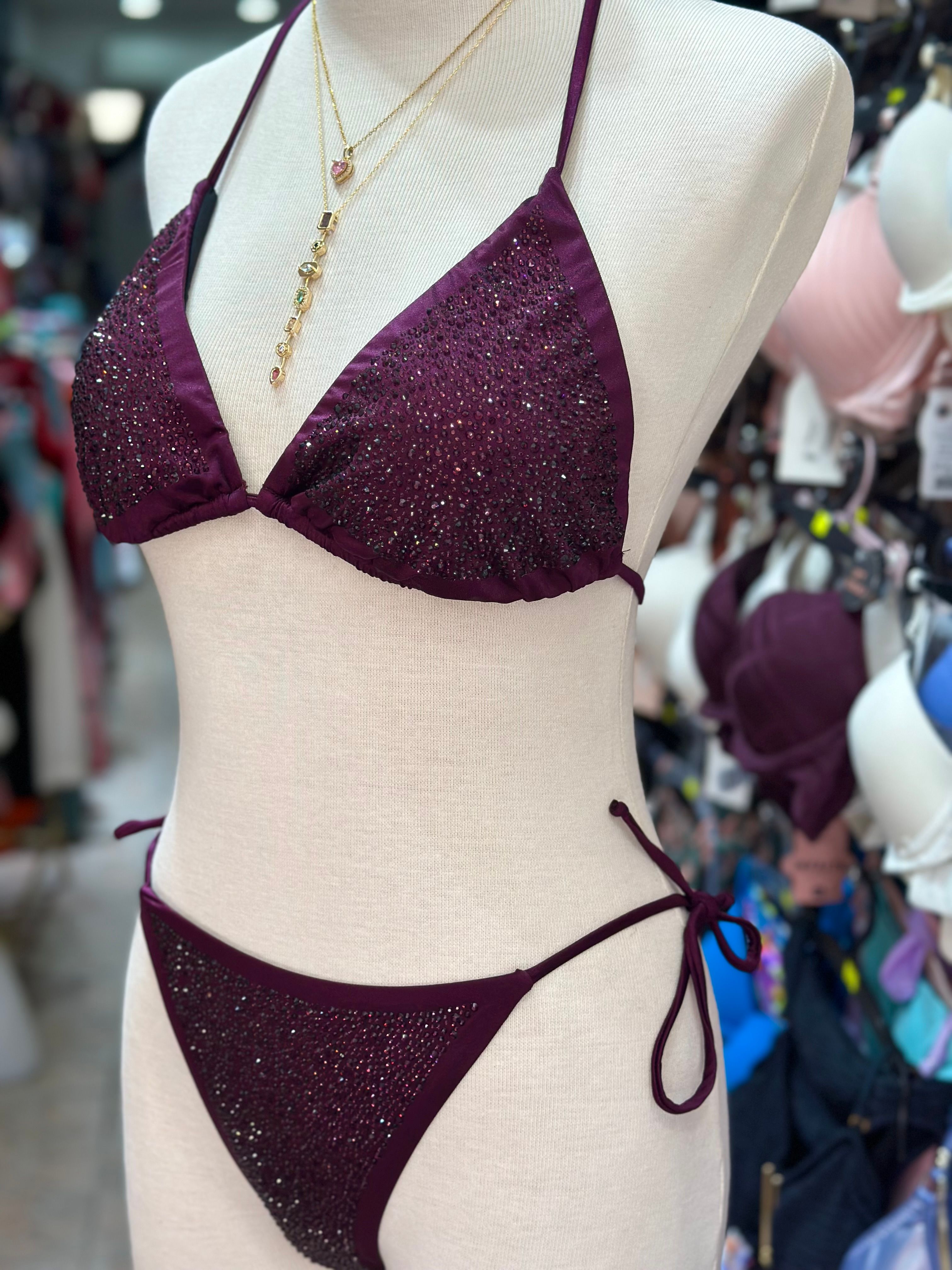Stardust Temptation – Işıltı Taş Detaylı Mor Bikini Takımı