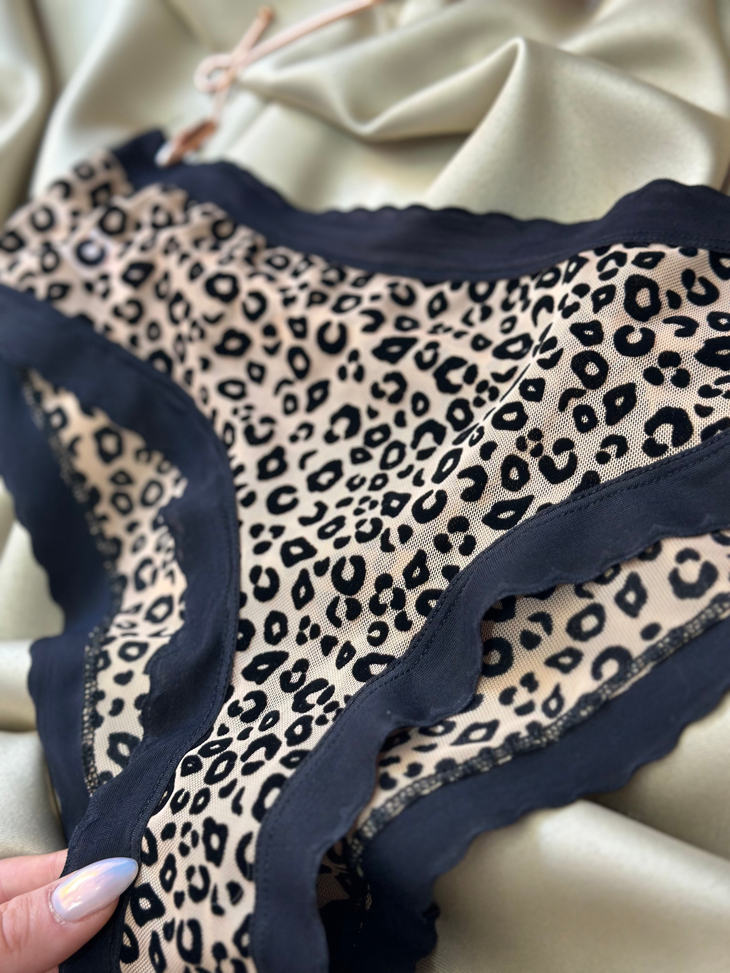Wild Kiss Slip
