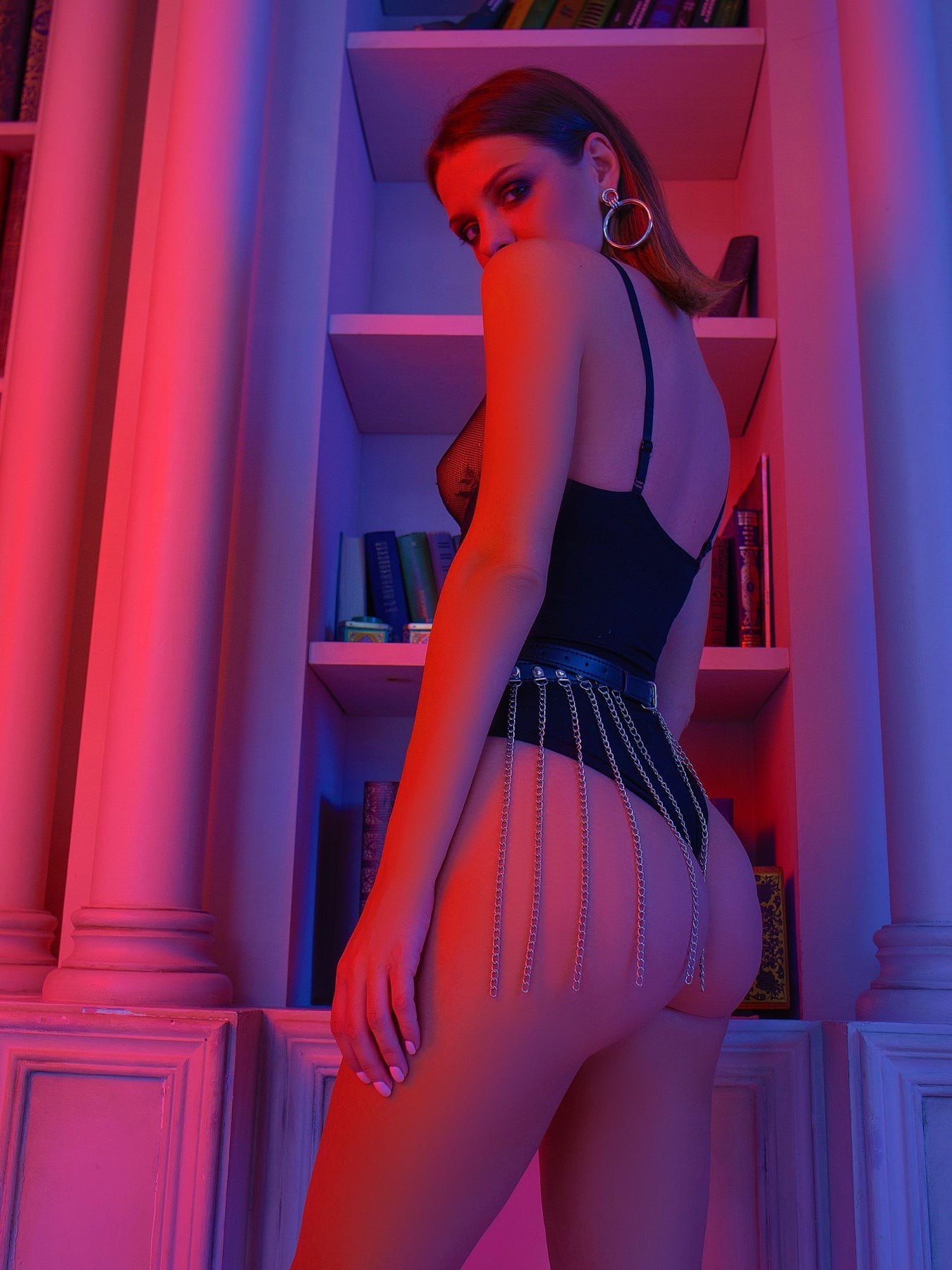 Chain Royale – Zincir Detaylı Fantezi Bodysuit 