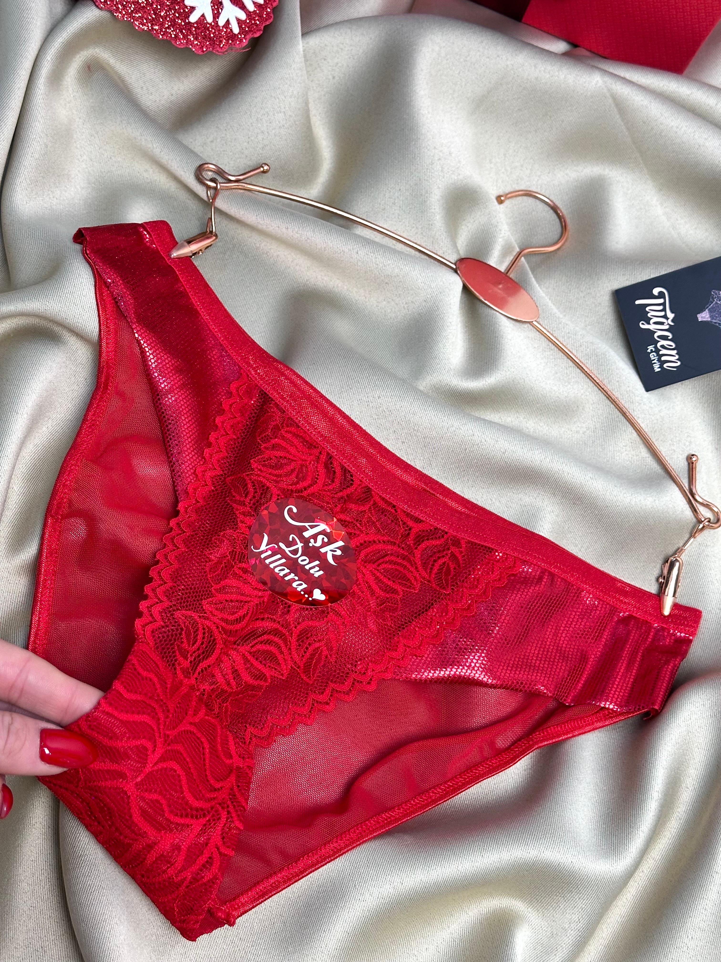 Kırmızı Transparan Bikini Boy