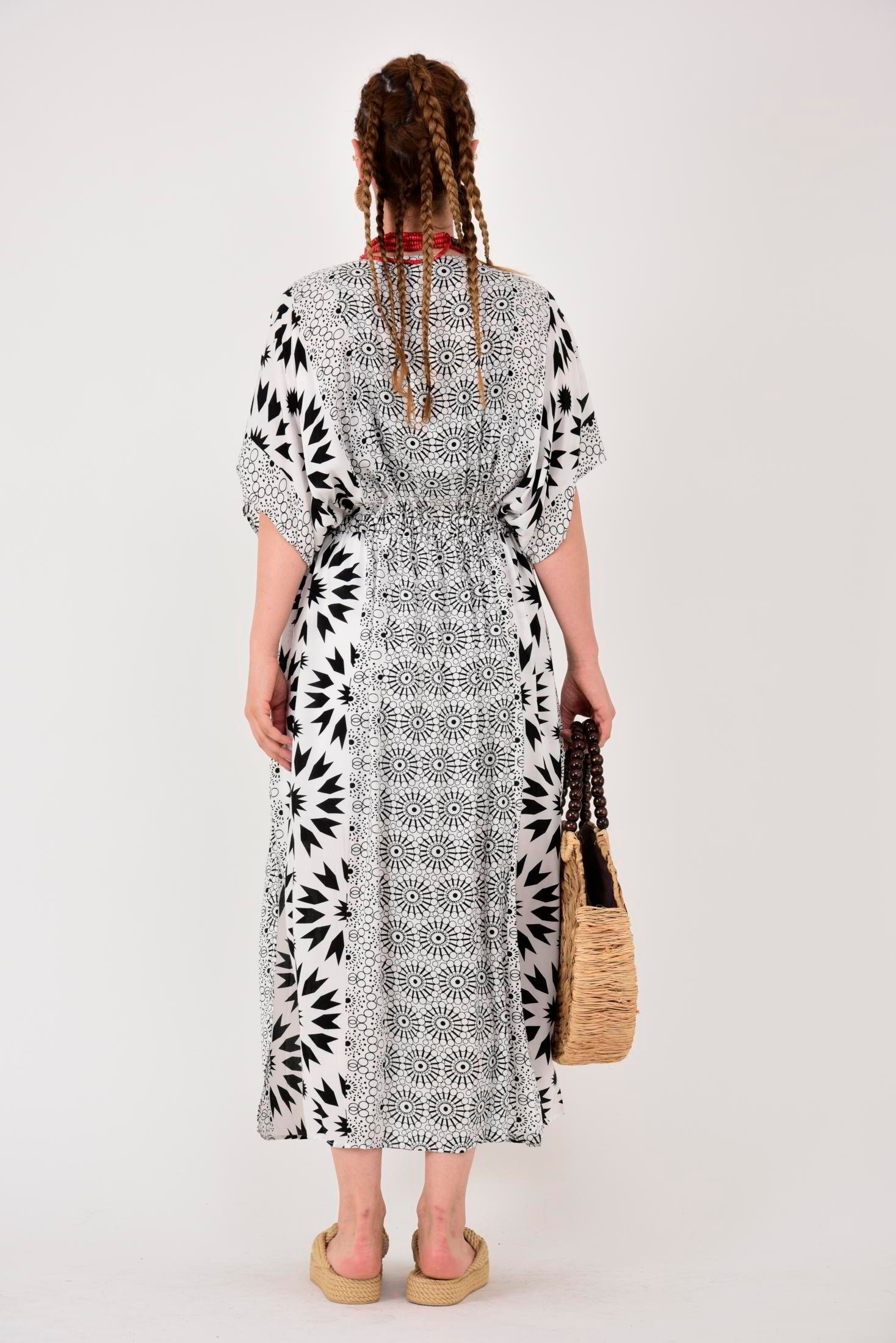 Luna Vibe Kimono